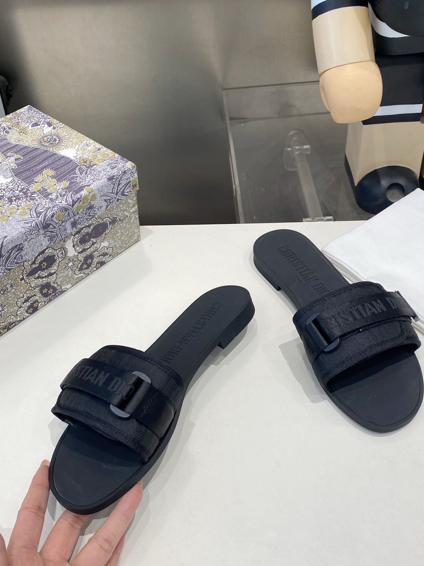 Dior Slides