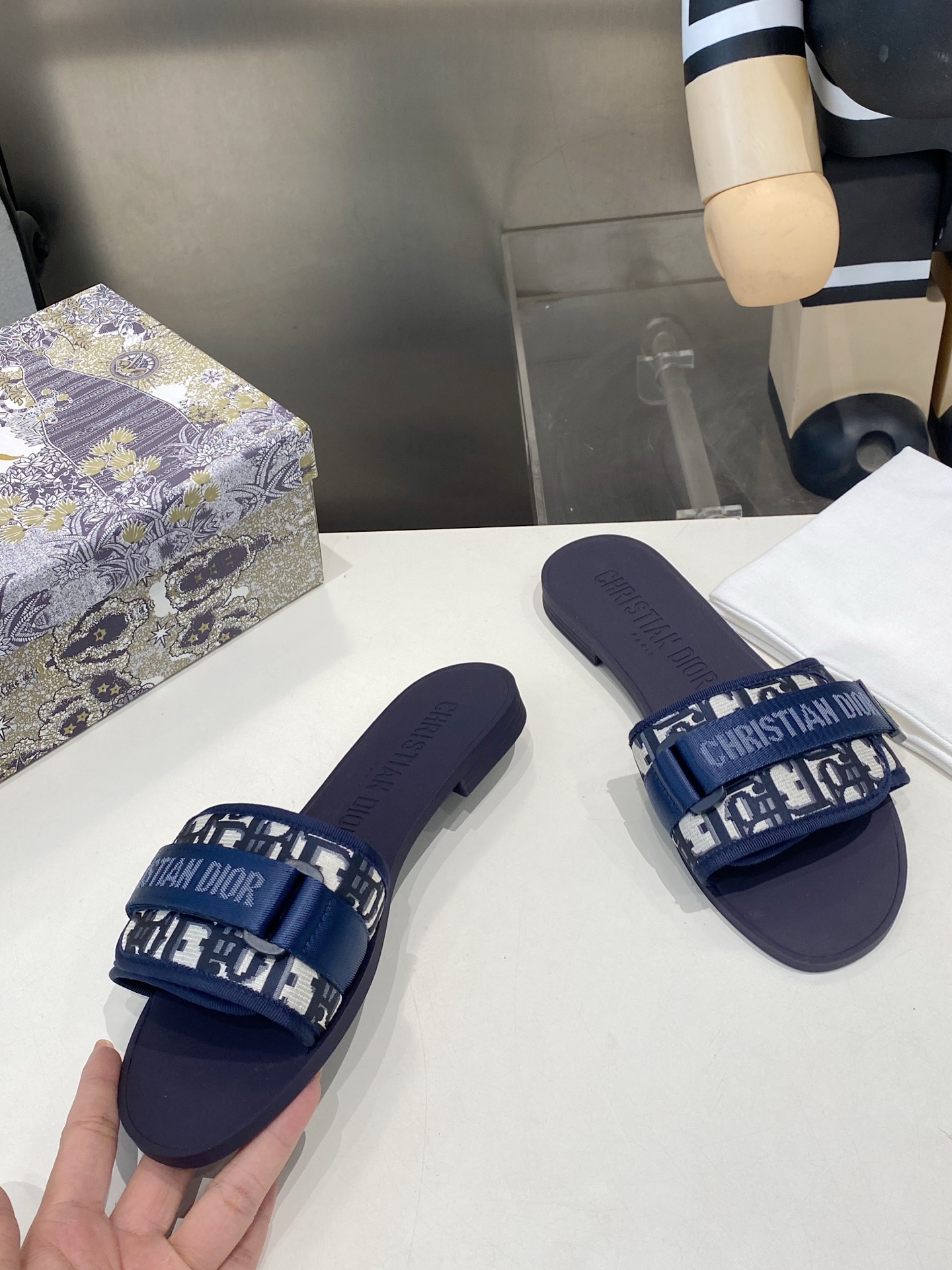 Dior Slides