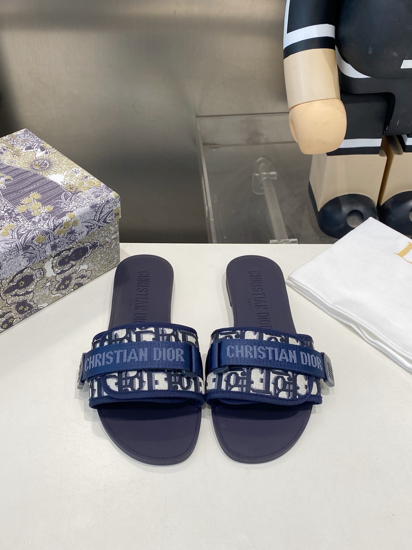 Dior Slides