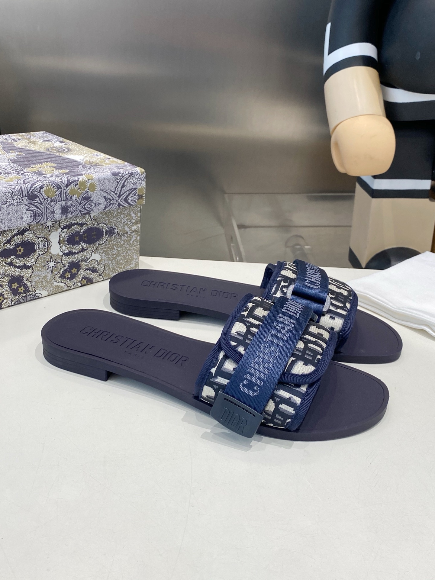 Dior Slides