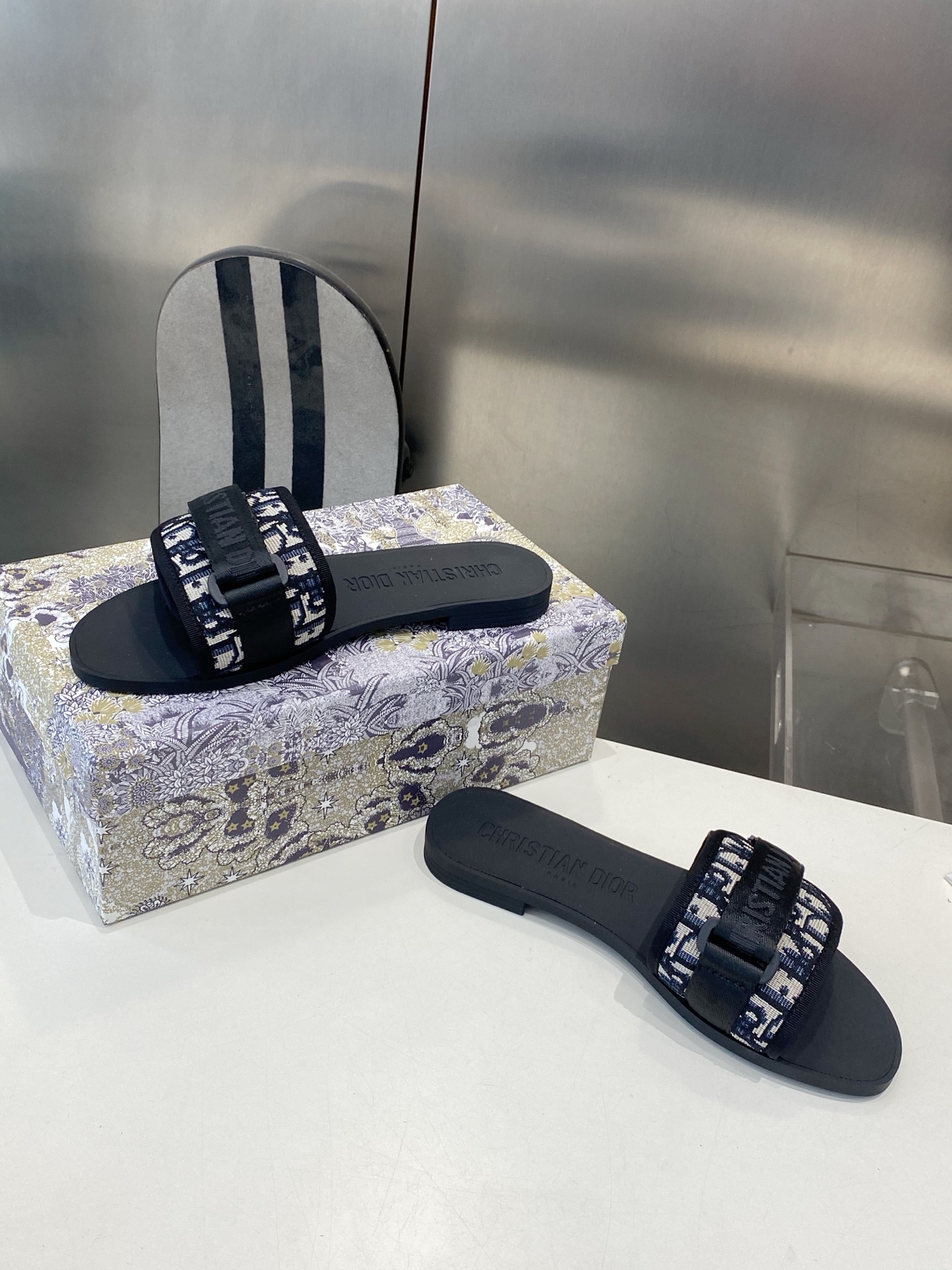 Dior Slides