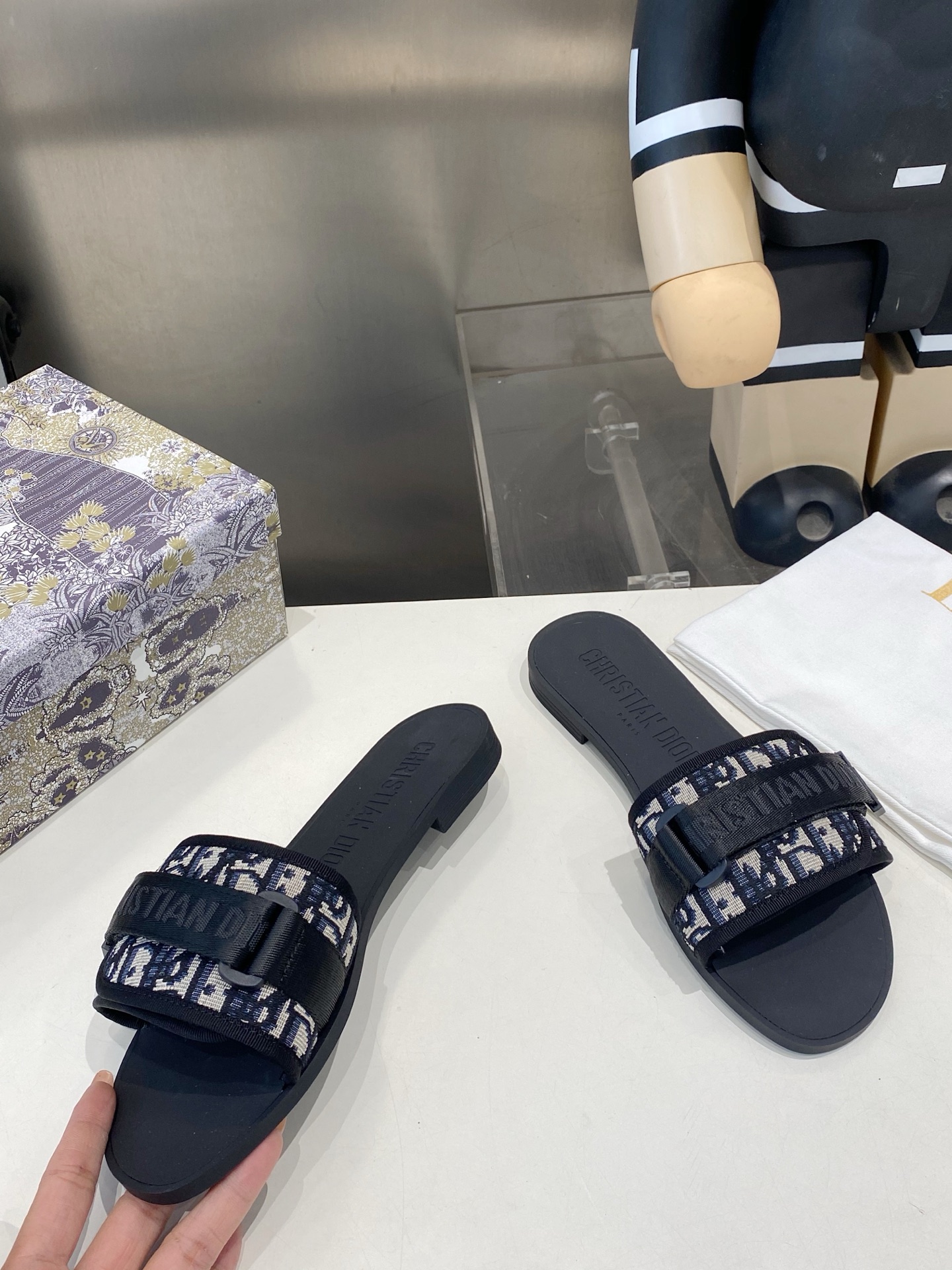 Dior Slides