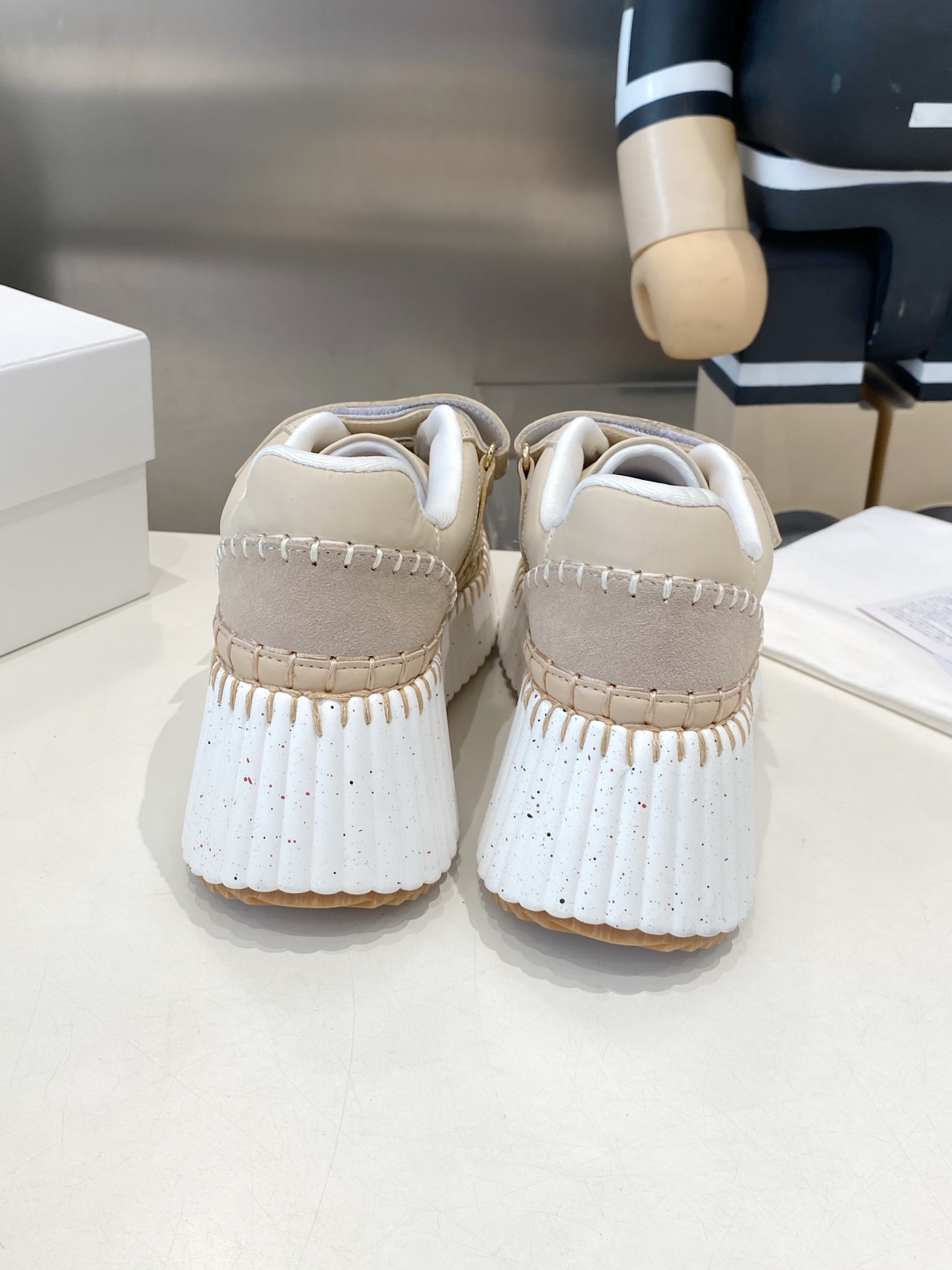 Chloé Nama LeatheCr Velcro Strap Platform Sneakers