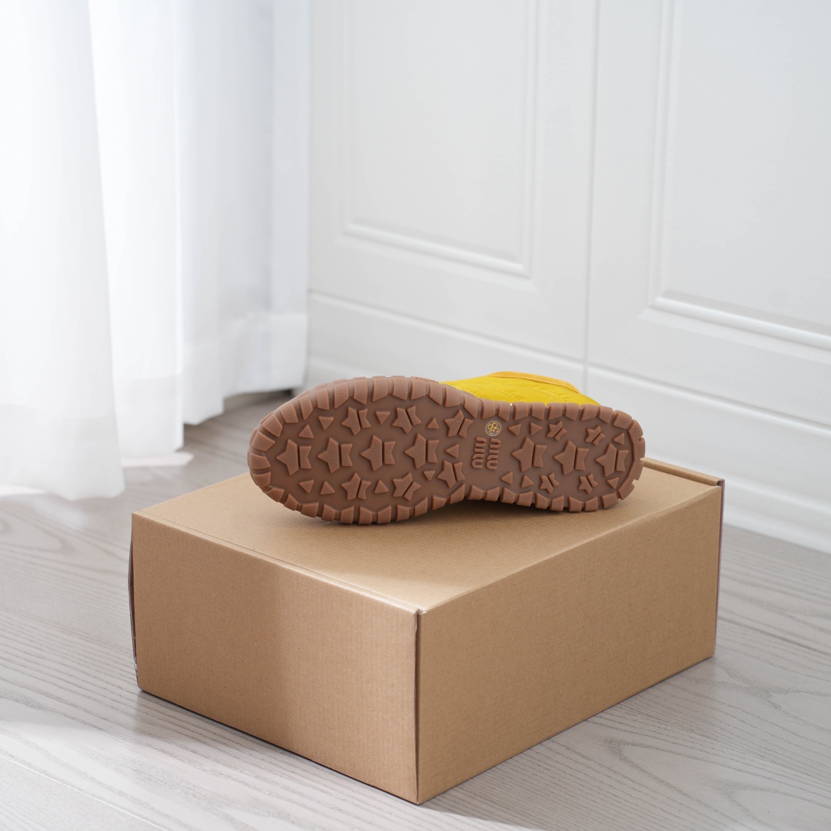 MiuMiu缪缪2025春夏新款德训鞋火火来袭上脚舒适度拉满