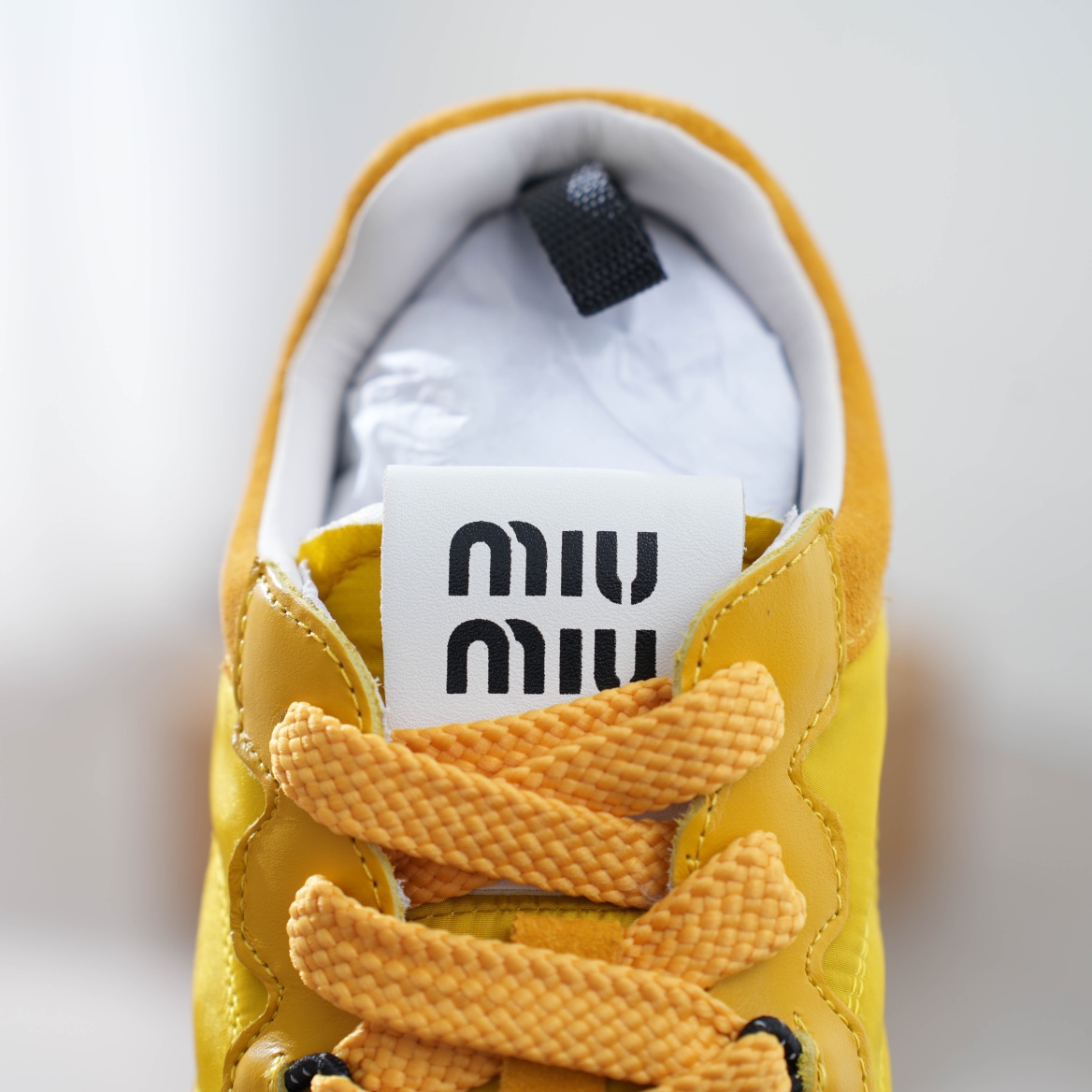 MiuMiu缪缪2025春夏新款德训鞋火火来袭上脚舒适度拉满