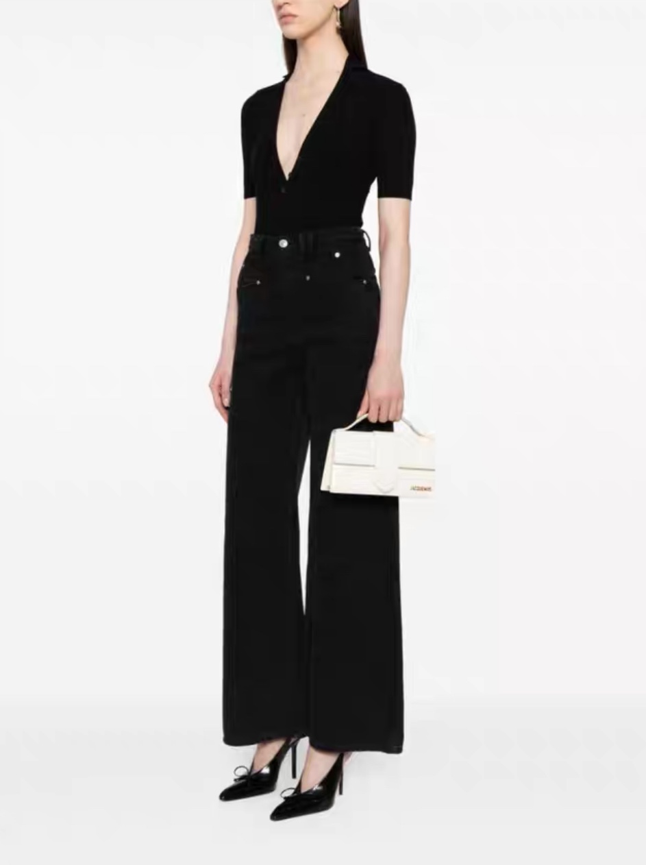 Jacquemus High-end exquisite crocodile pattern white