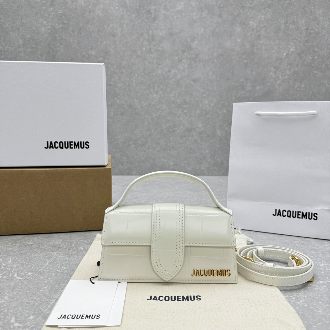 Jacquemus {Small size/crocodile pattern white}Rare edition counter inspection