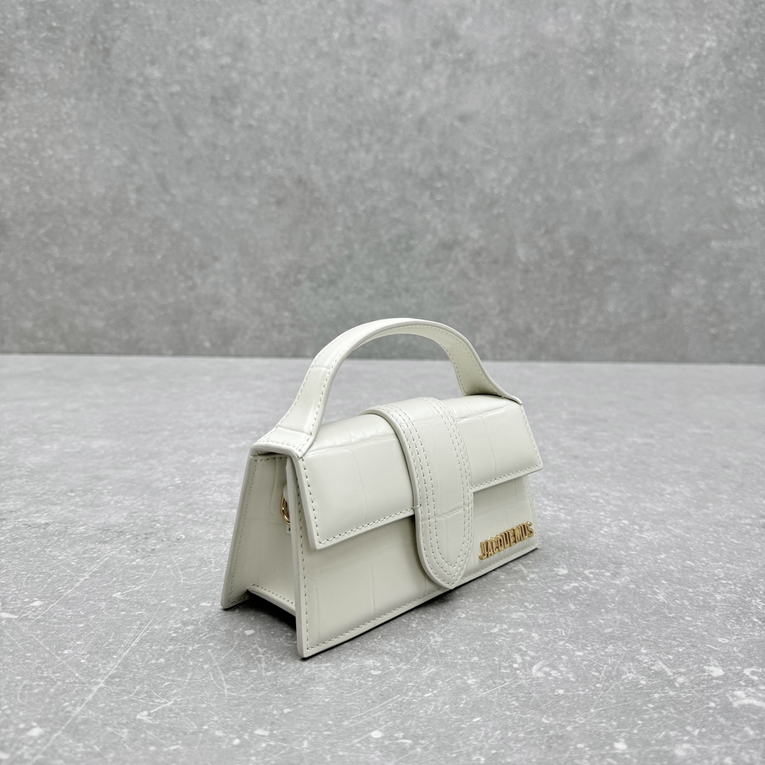Jacquemus {Small size/crocodile pattern white}Rare edition counter inspection