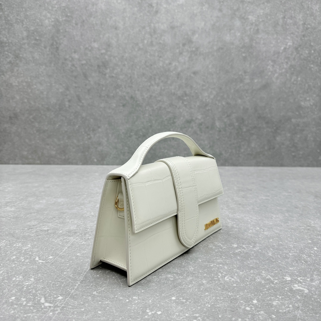 Jacquemus {Large Size/Crocodile White}Rare Edition Counter Inspection