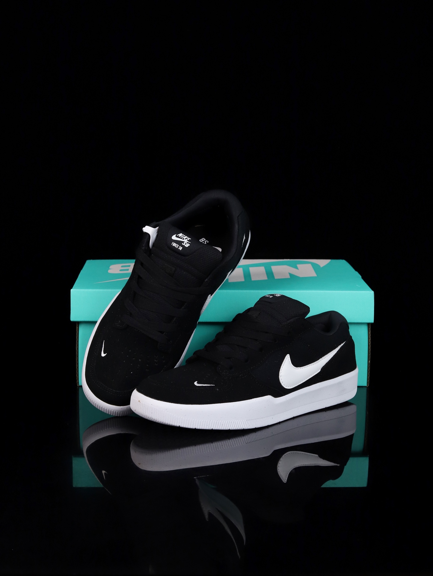 •终端放货💰140(本地自减)
•C版·极致性价比 耐克Nike SB Force 58低帮休闲板鞋 是一款将前沿创新带入街头的单品 它具有硫化杯底 具有出色的耐用性和灵活性 使用帆布和绒面革 在饰面上放置通风口
货号:CZ2959-001
尺码:36 36.5 37.5 38 38.5 39 40 40.5 41 42 42.5 43 44 45