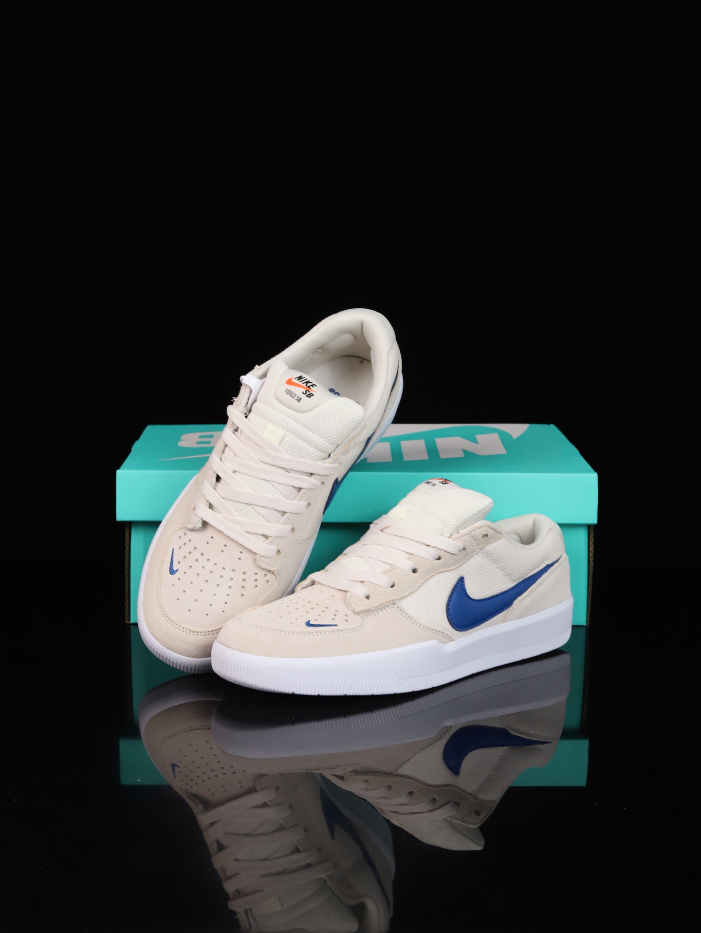 •终端放货💰140(本地自减)
•C版·极致性价比 耐克Nike SB Force 58低帮休闲板鞋 是一款将前沿创新带入街头的单品 它具有硫化杯底 具有出色的耐用性和灵活性 使用帆布和绒面革 在饰面上放置通风口
货号:CZ2959-007
尺码:36 36.5 37.5 38 38.5 39 40 40.5 41 42 42.5 43 44 45