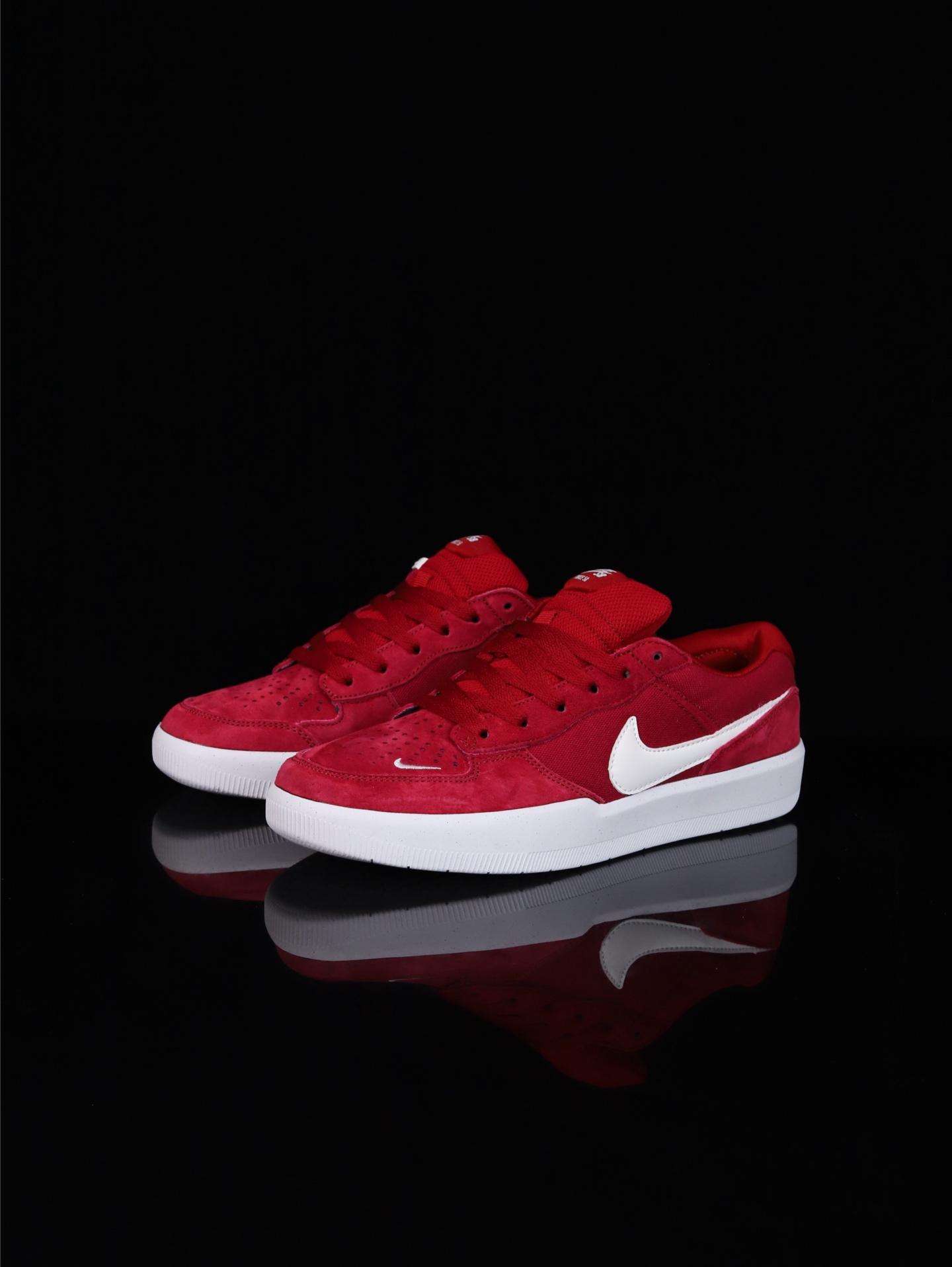 •终端放货💰140(本地自减)
•C版·极致性价比 耐克Nike SB Force 58低帮休闲板鞋 是一款将前沿创新带入街头的单品 它具有硫化杯底 具有出色的耐用性和灵活性 使用帆布和绒面革 在饰面上放置通风口
货号:CZ2959-009
尺码:36 36.5 37.5 38 38.5 39 40 40.5 41 42 42.5 43 44 45