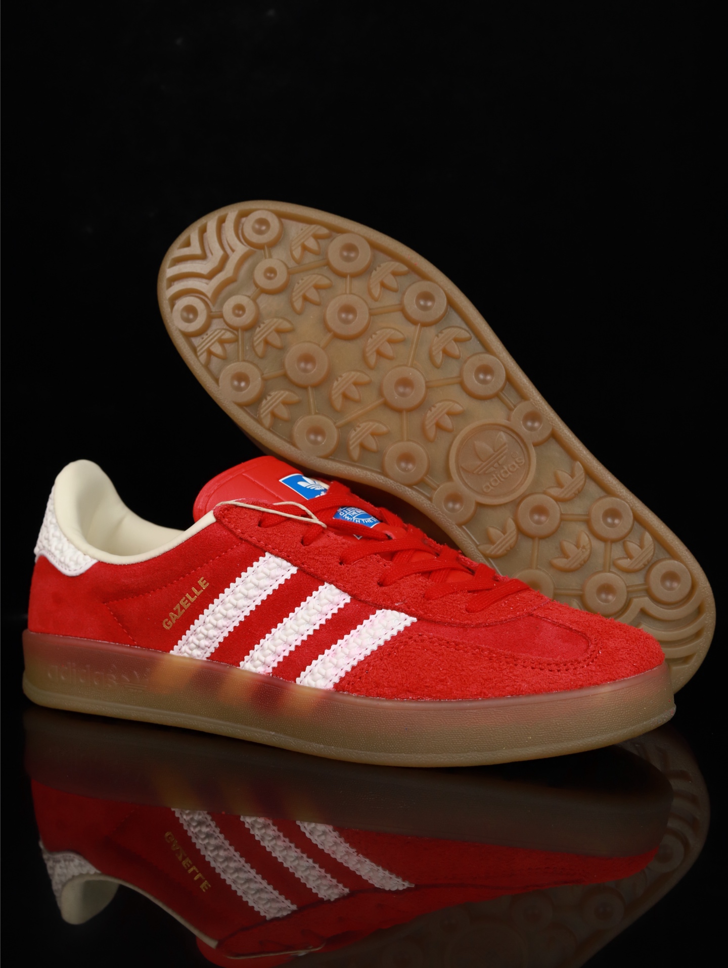 _dj29sZvyEn66H-8W2BU0SB323MlkYJWK0Iw_51g