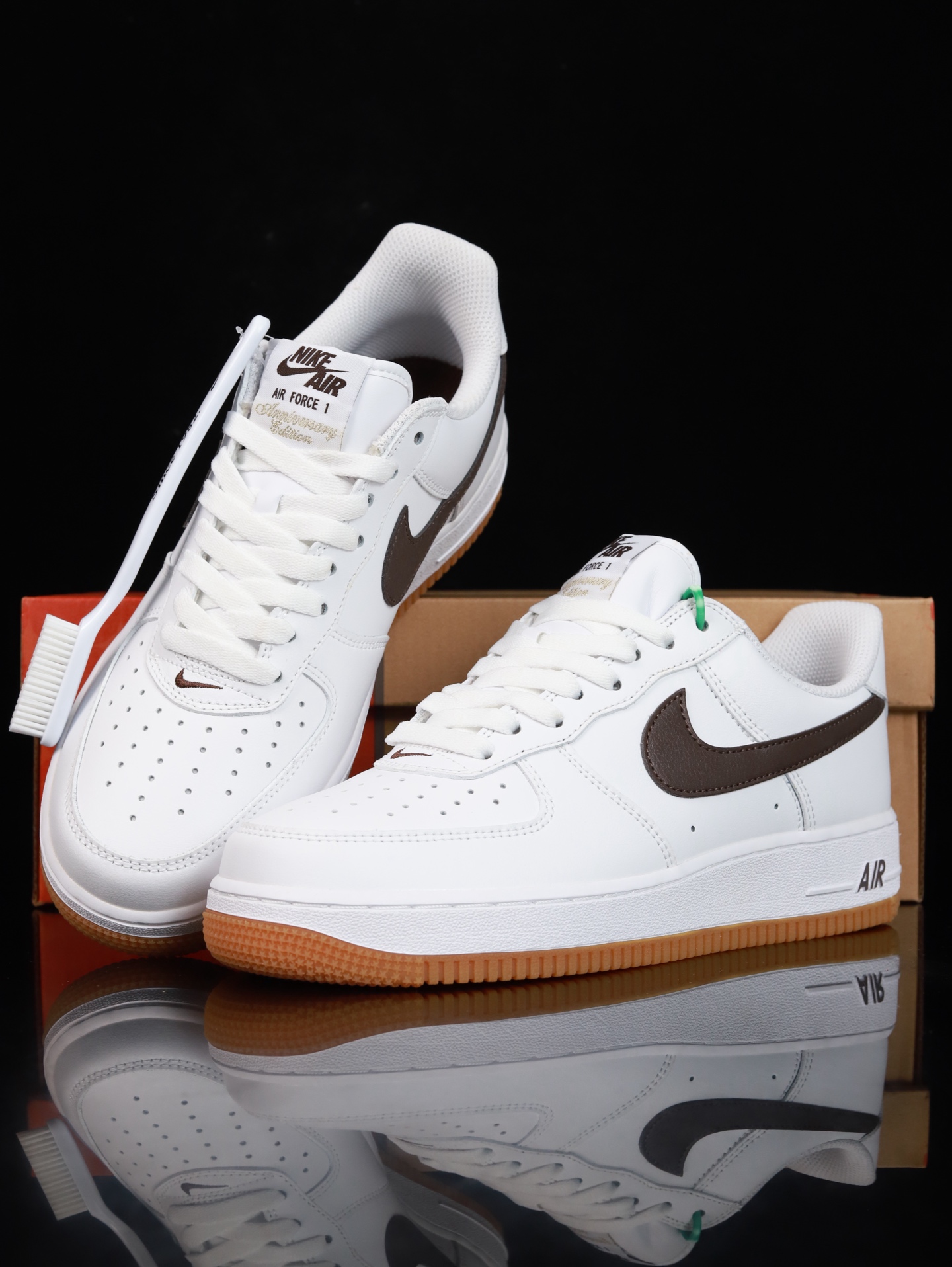 特价Nike Air Force 1 Low 原厂冲刀皮料切割干净 无任何毛边 清洁度细节完美 做工细节