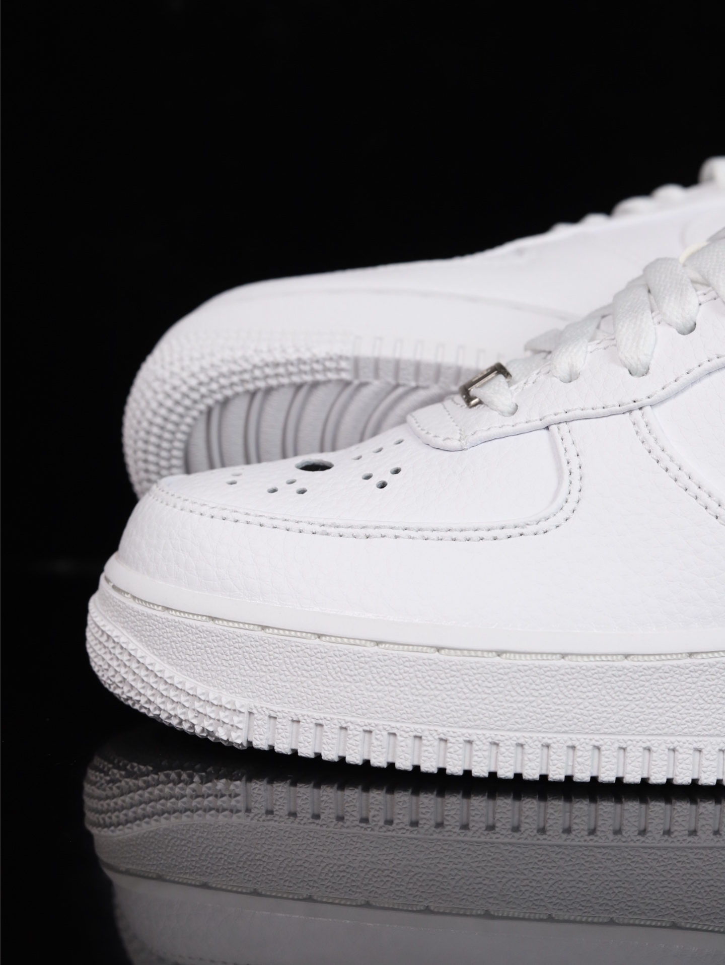 货号： IB4025-100SIZE：35.5 36 36.5 37.5 38 38.5 39 40 4