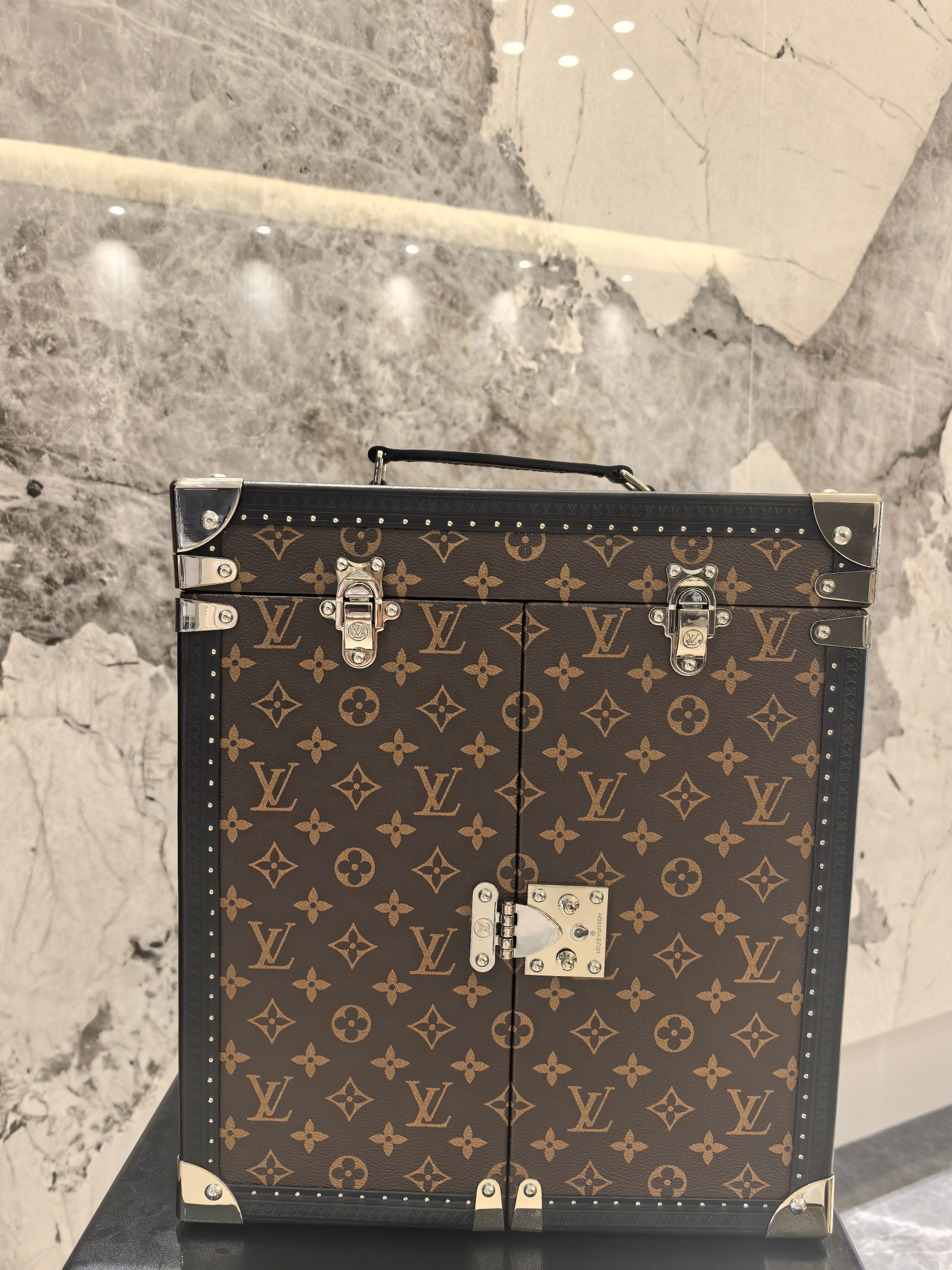 NO:336429,Mechanical watch box, cabbage with blue interior, perfect structure, the best choice for those who pursue luxury!  ,19860909机械表箱 咖花配蓝色内饰  完美结构,追求奢侈的宝子们,绝选！,,luggage