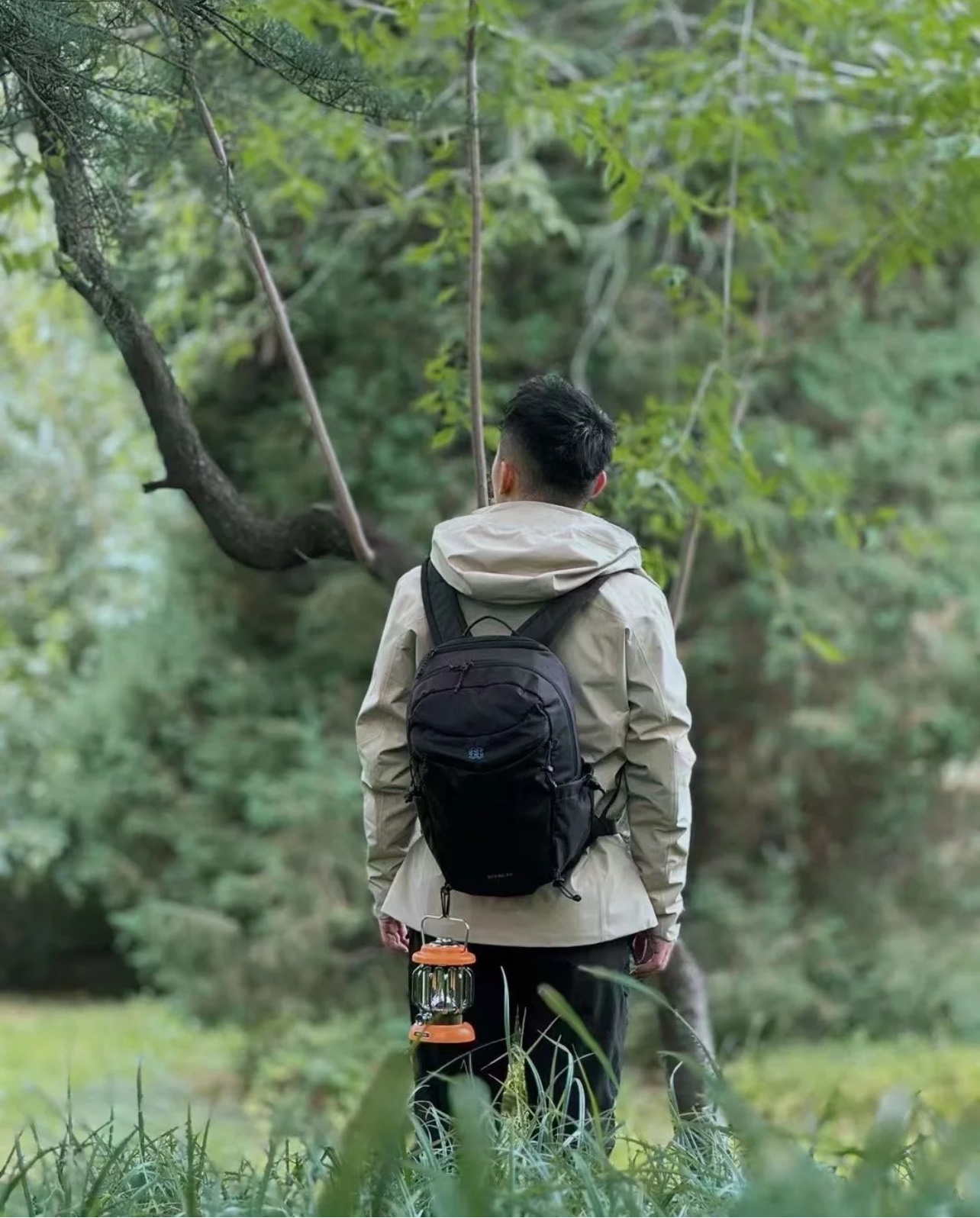 The upper body is lightweight and versatile, with a very large capacity! - Comprehensive 4