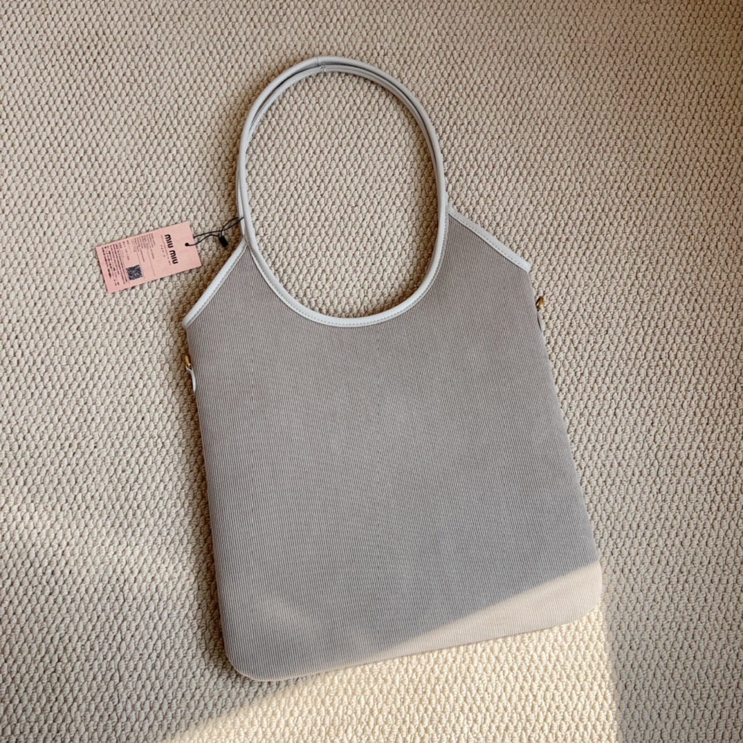 Miu Miu runway crescent tote bag crafted in corduroy - Comprehensive 2
