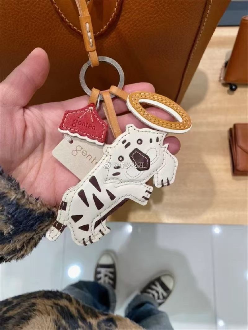 路易威登 Louis Vuitton 高定典藏名品高定成衣时装外套连衣裙衬衫T恤 #84CC75C0 9