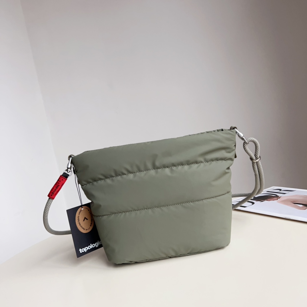 moss greenMeet various travel needs. Inspired by climbing equipment, it  - Comprehensive 2