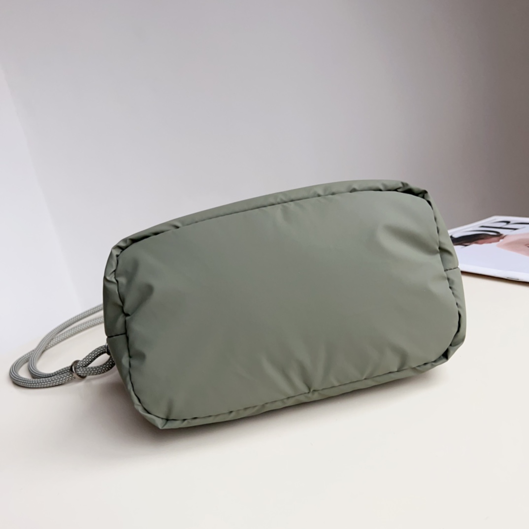 moss greenMeet various travel needs. Inspired by climbing equipment, it  - Comprehensive 5