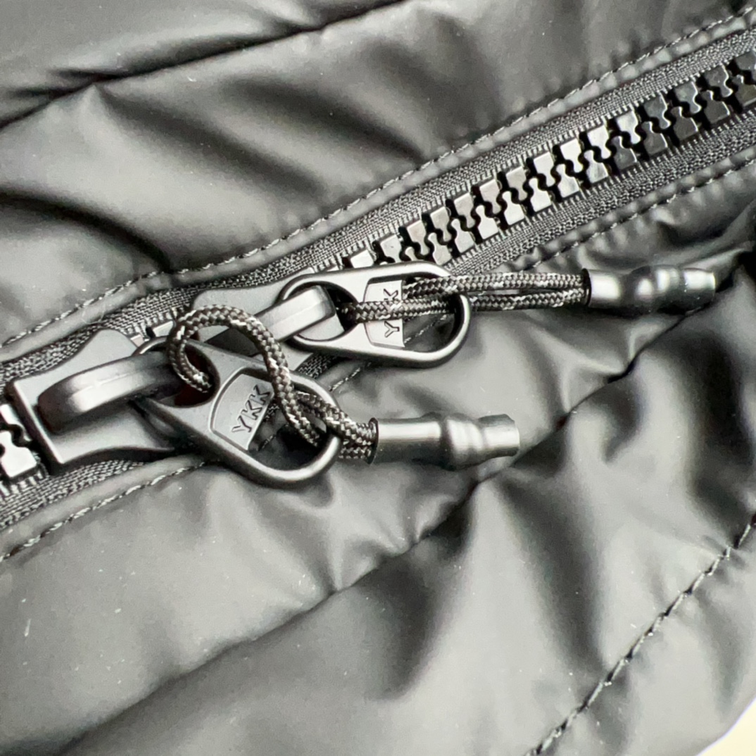 blackThe winter pack in the mountains has also arrivedThe shoulder strap - Comprehensive 8
