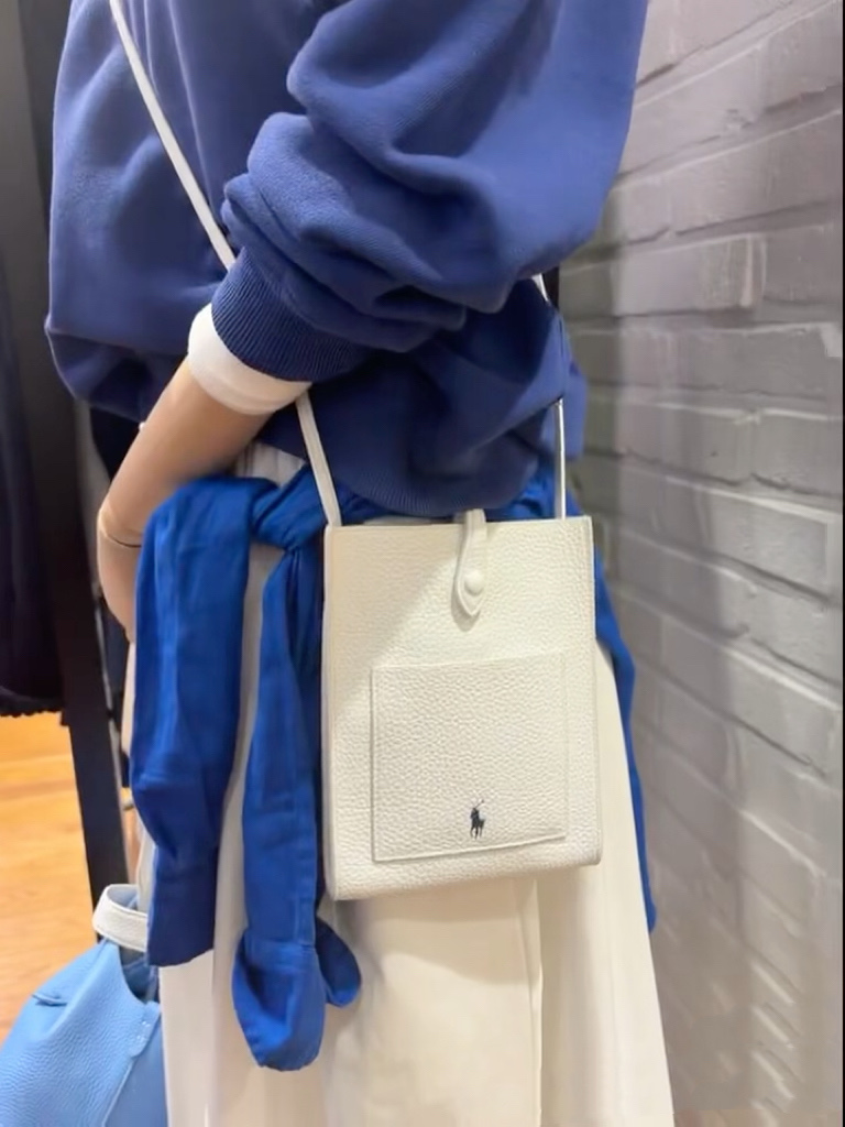 Prada Classic Luxury Handbag Shoulder Crossbody Bag Ref.35C26744 3