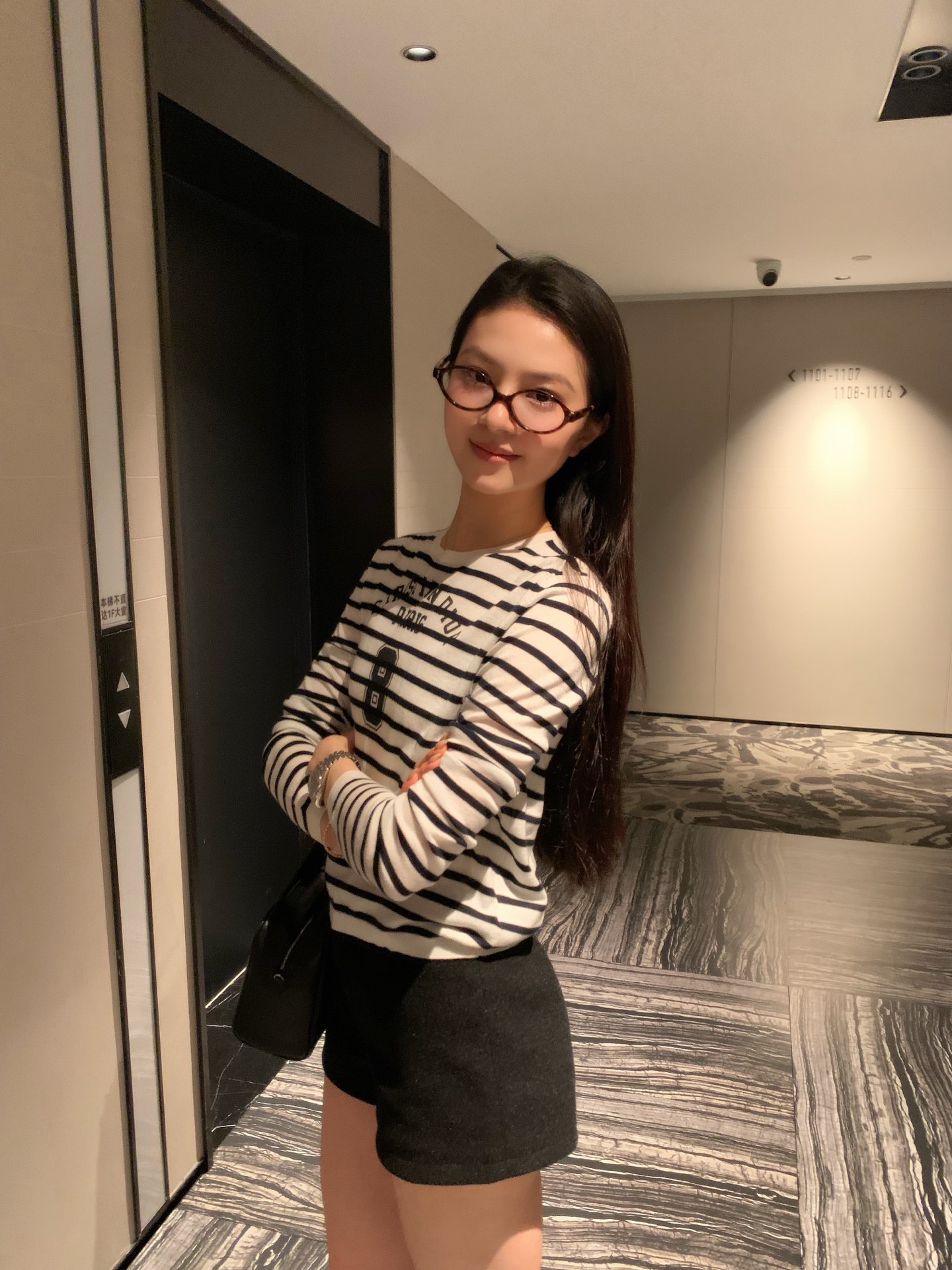NO:803631,Upper body pictures of models at stalls,19860909档口模特上身图,,,Women's clothing