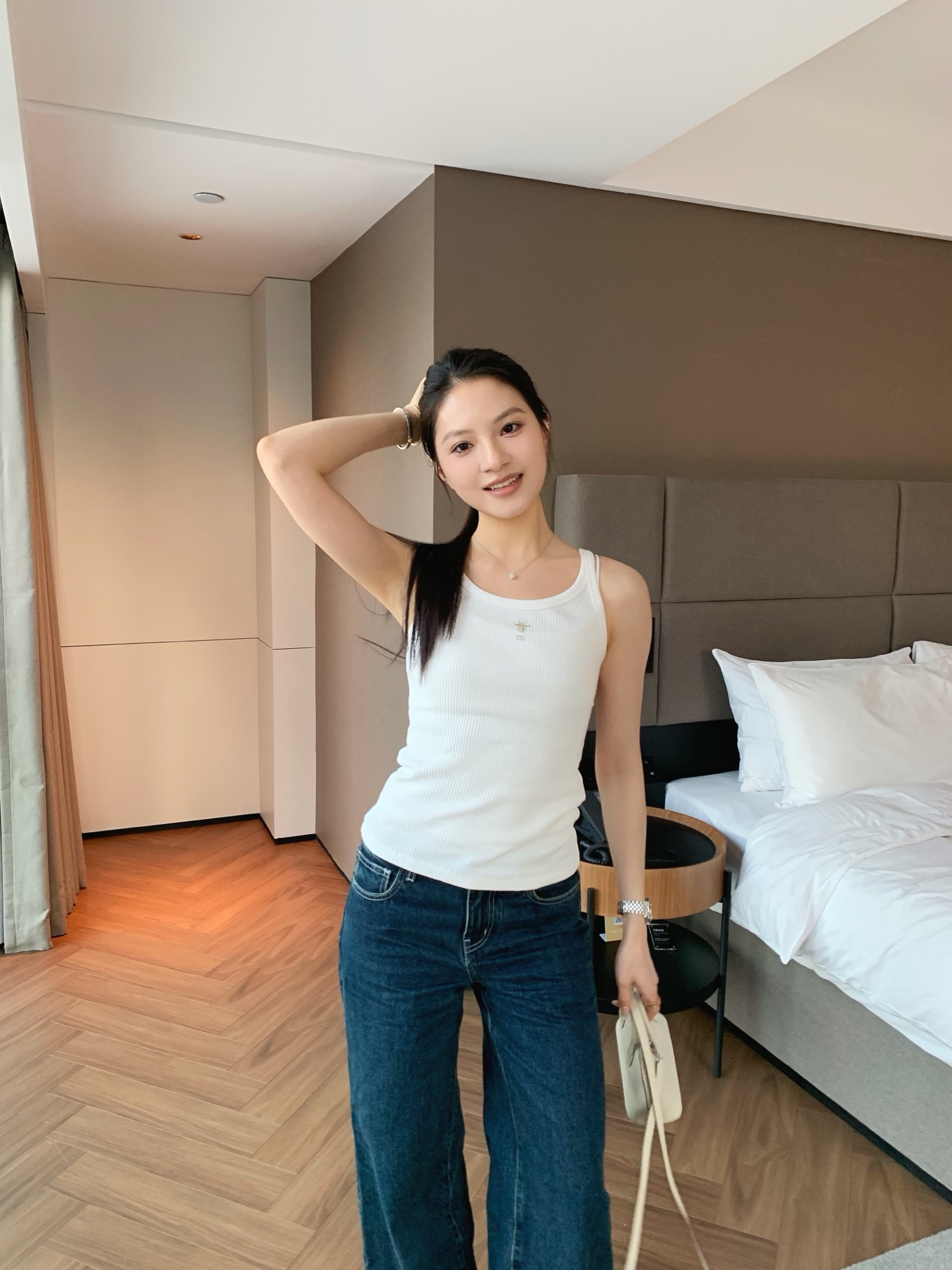NO:835704,Upper body pictures of models at stalls,19860909档口模特上身图,,,Women's clothing