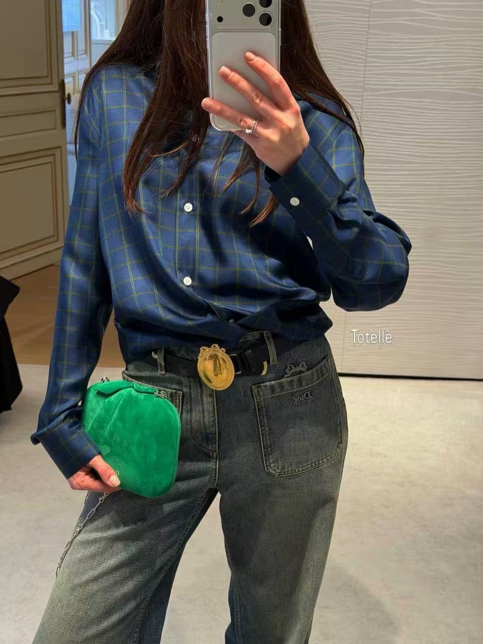 NO:801223,,,19860909,,,Women's clothing
