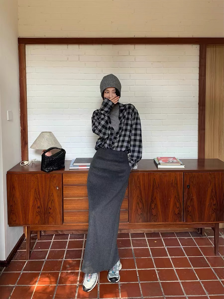 Urban Fashion: High-Quality Female Suit with Unique Design and Comfortable Fabric - 图片 2