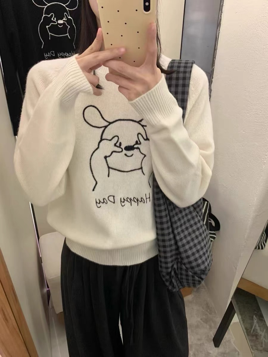 P495 HIGH QUALITY WOMEN ‘ S CLOTHES PACKED MOSCINO QUESTED, HIGH QUALITY FLEECE BASE, COLOUR AVERAGE