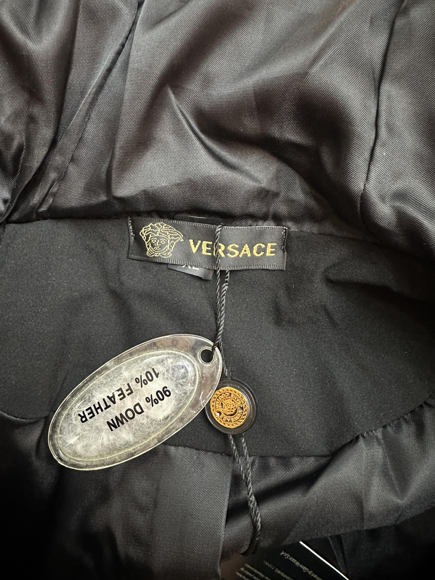 VERSACE/范思哲2024新款羽绒服外套原版开发全套五金辅料配件采用进口国产90白鹅绒超高充绒量廓形