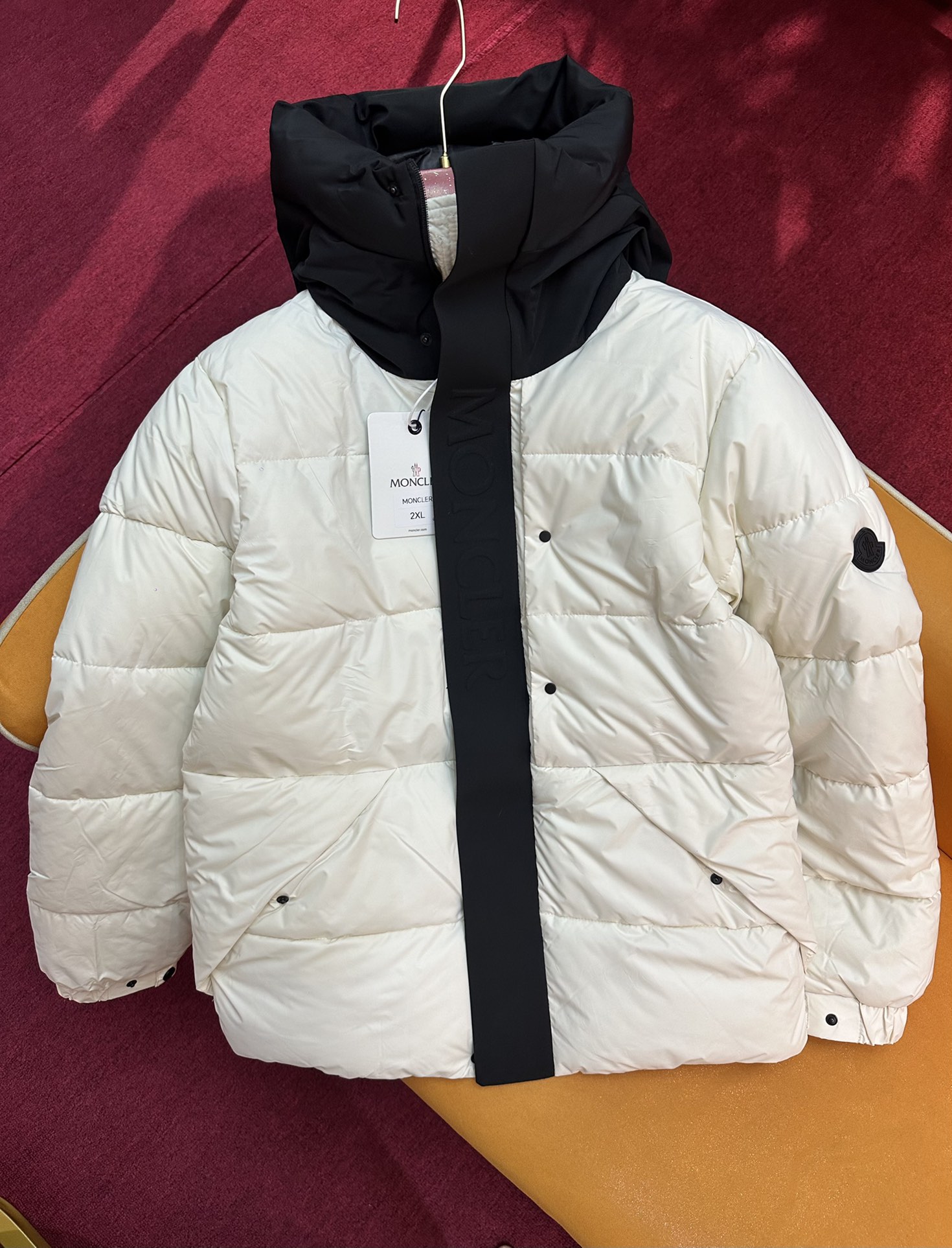 MONCLER/蒙口2024新款羽绒服连帽外套原版开发全套五金辅料配件采用进口国产90白鹅绒超高充绒量廓