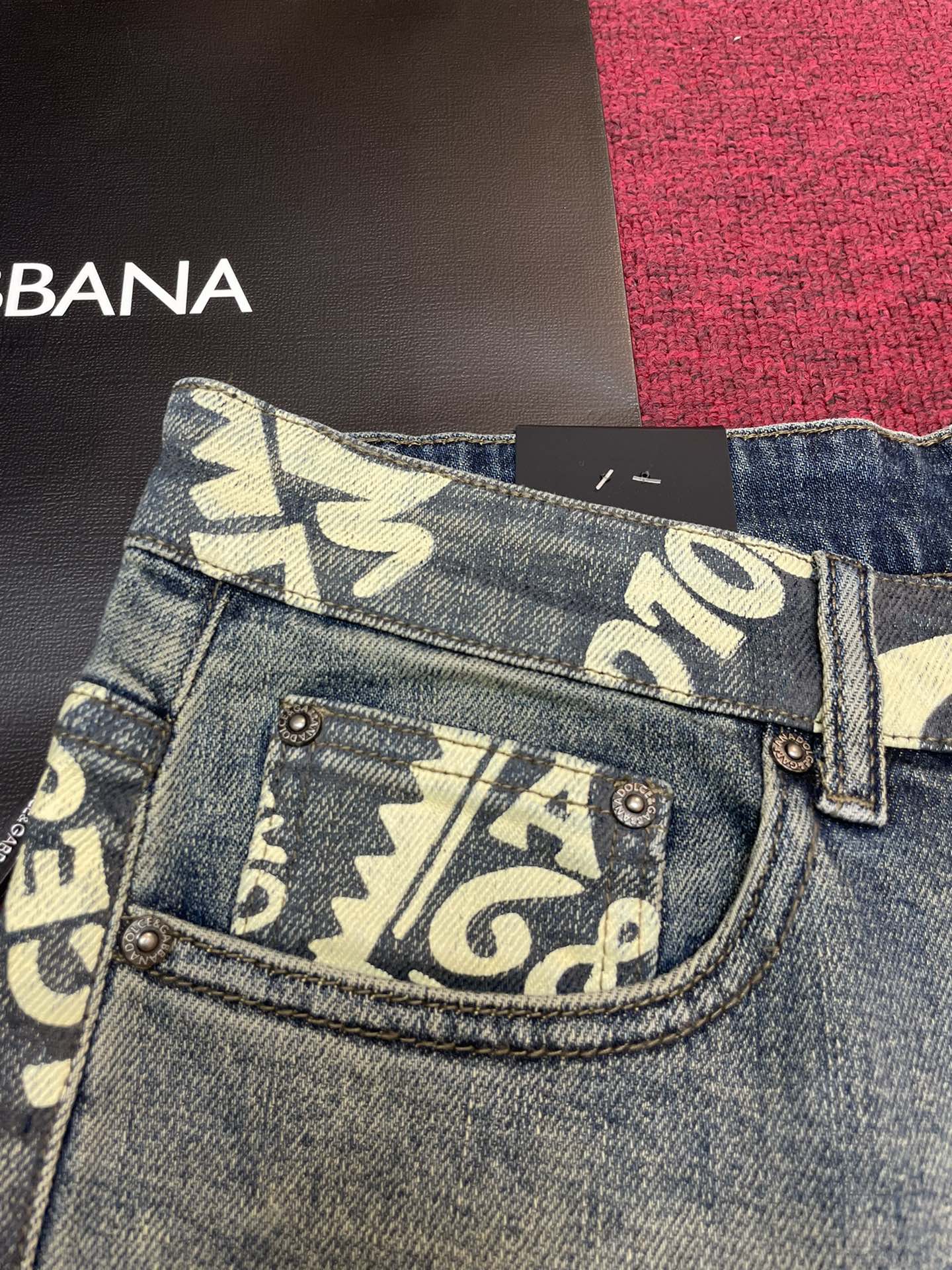 DOLCE & GABBANA 2024 New Men's Jeans Slim Fit Straight Leg Denim Pants 5 i1728884163 3890 3