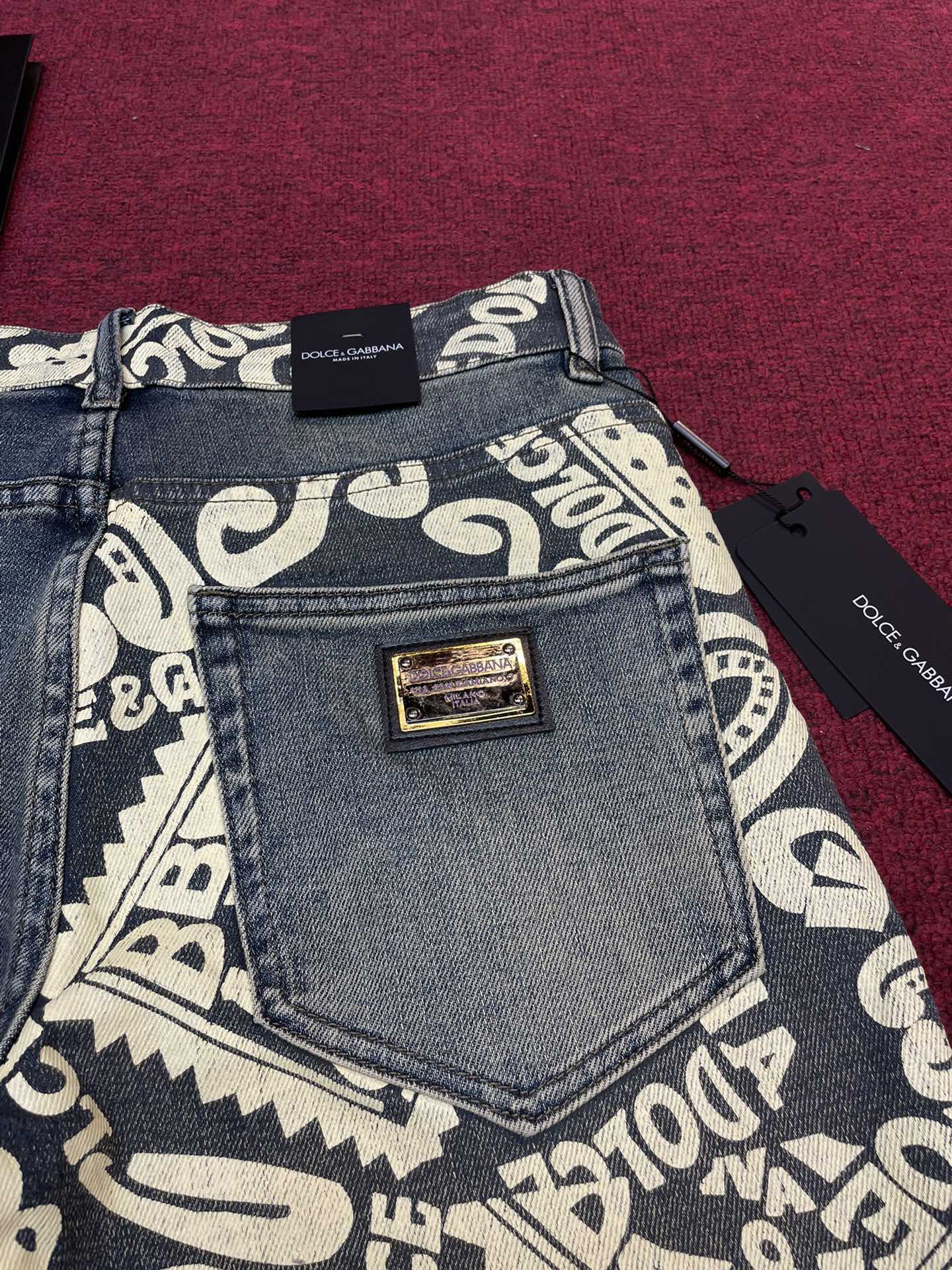 DOLCE & GABBANA 2024 New Men's Jeans Slim Fit Straight Leg Denim Pants 9 i1728884163 8846 0