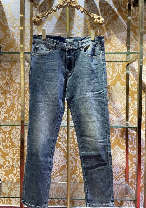 Dior 2025 Men's Slim Fit Stretch Denim Jeans - Comfortable & Stylish