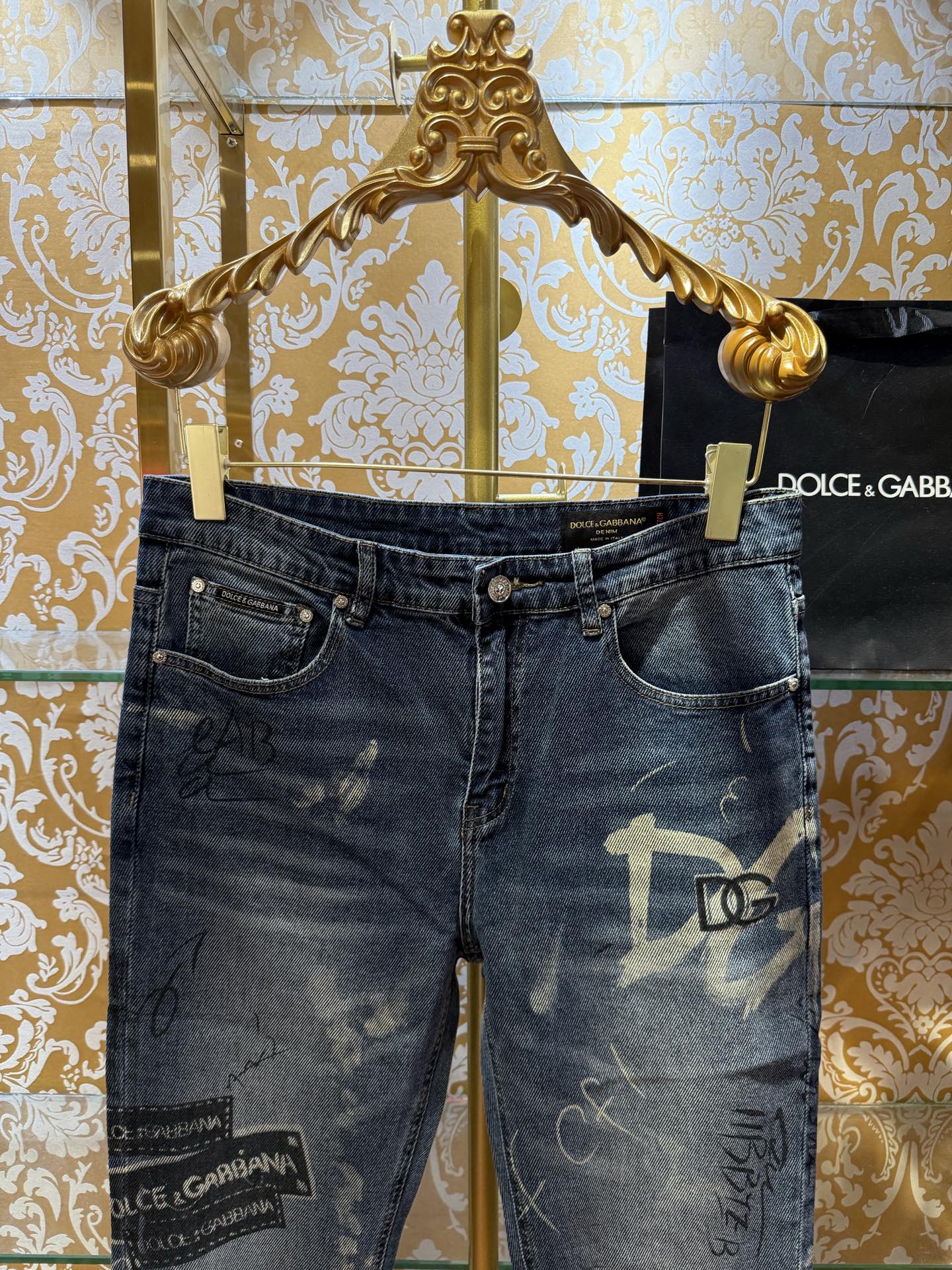 DOLCE & GABBANA p400 デニムパンツ 修身小直筒型