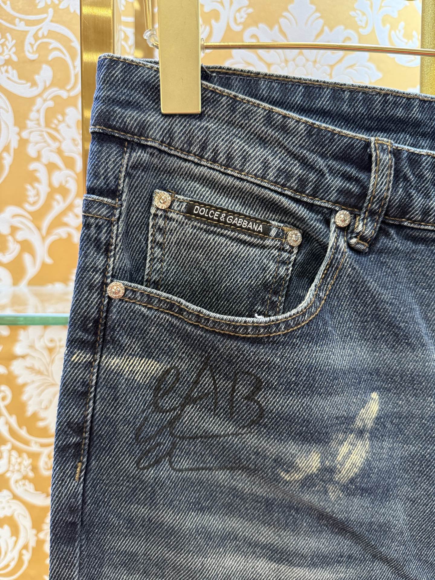 DOLCE & GABBANA p400 デニムパンツ 修身小直筒型