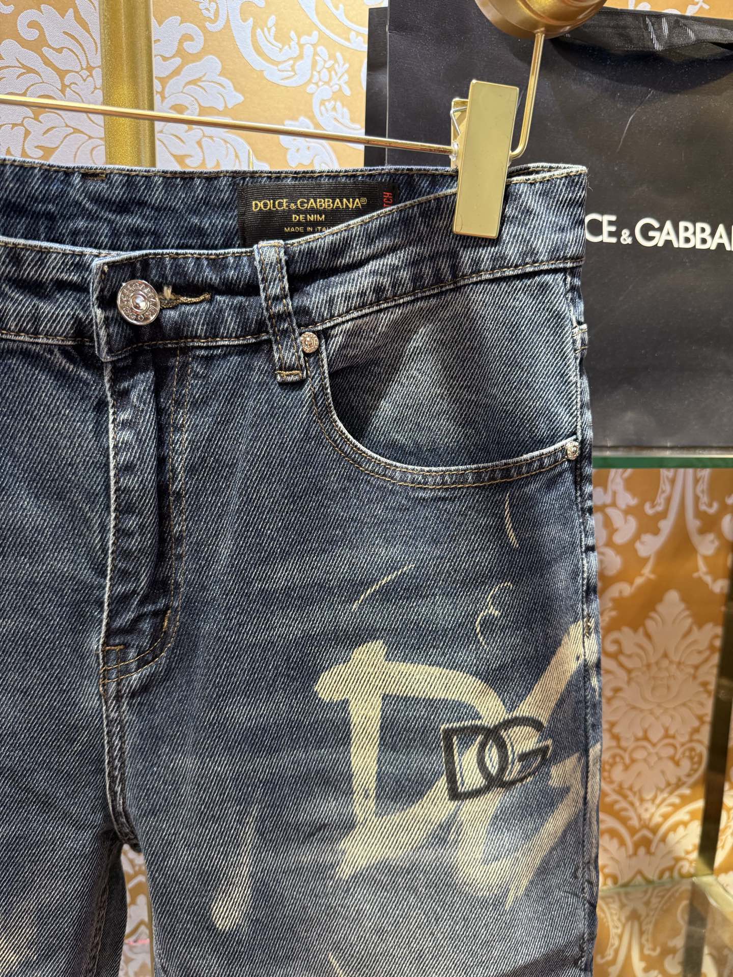 DOLCE & GABBANA p400 デニムパンツ 修身小直筒型