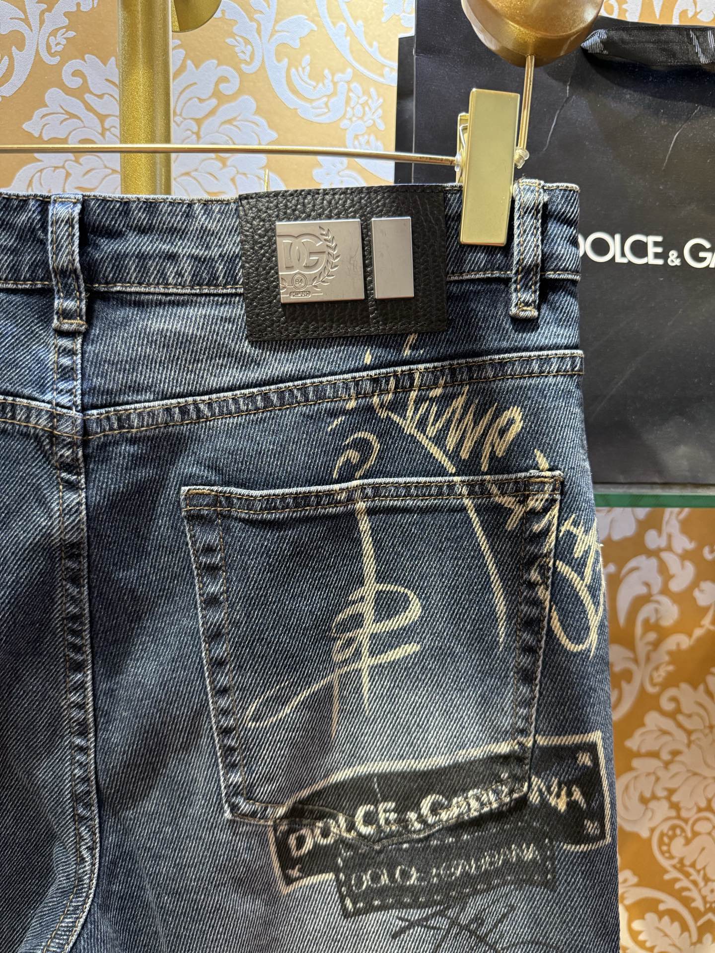 DOLCE & GABBANA p400 デニムパンツ 修身小直筒型