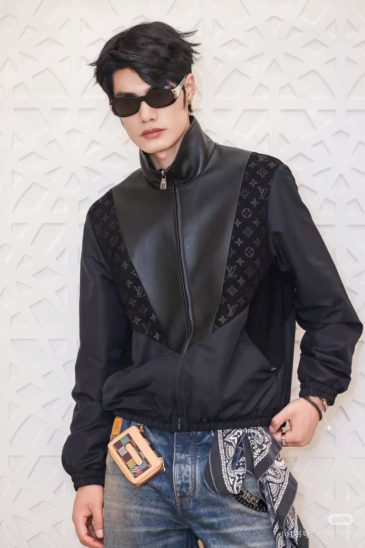 NO:675901,L1 new embossed leather patchwork jacket,,jackets & coats,Top Customize119860909L1新款凹凸压印拼皮老花夹克,,jackets & coats,Top Customize1,Men's clothing