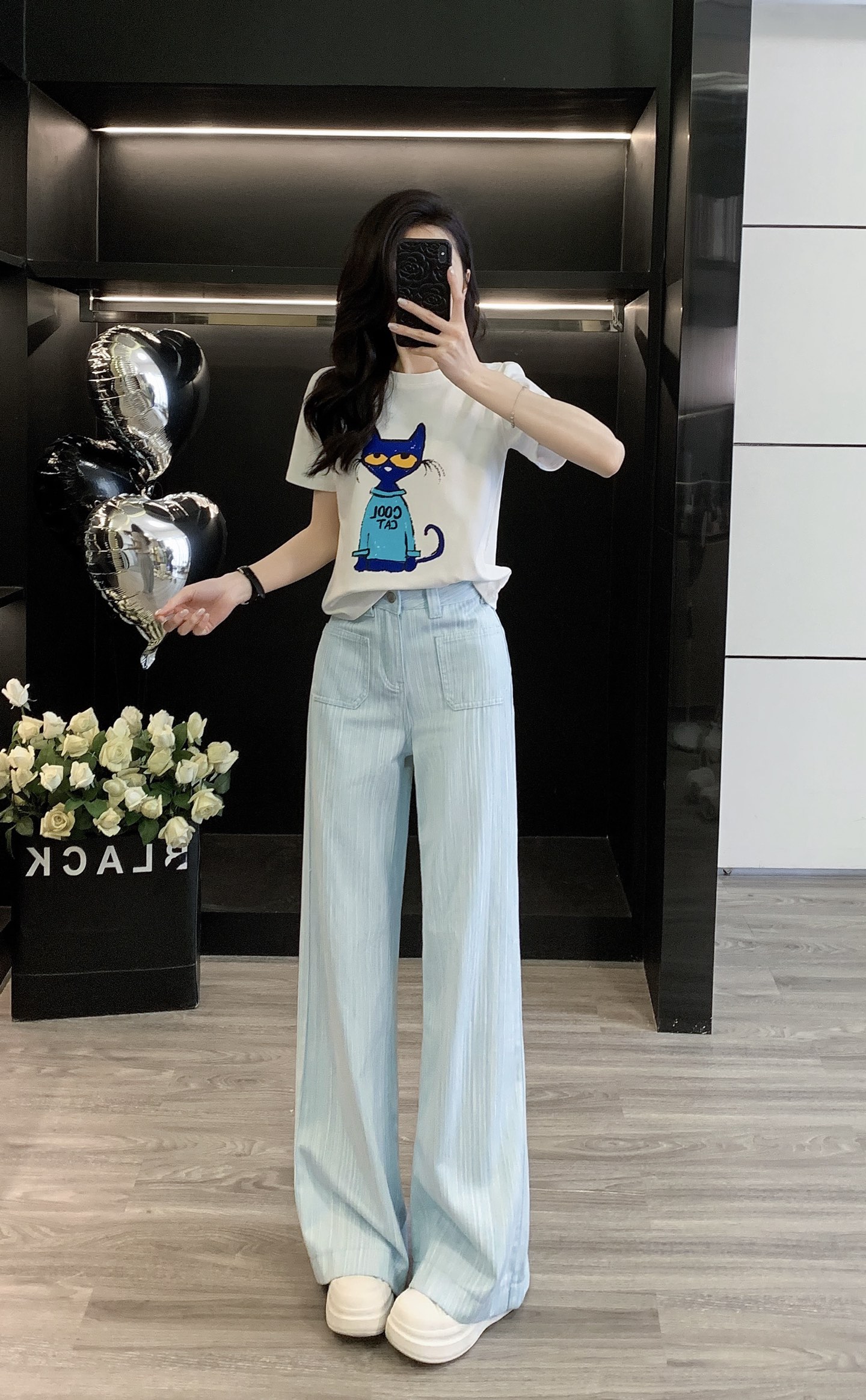 High-Quality Female Summer T-Shirt Suit with Size Adjustments for Perfect Fit - 图片 3
