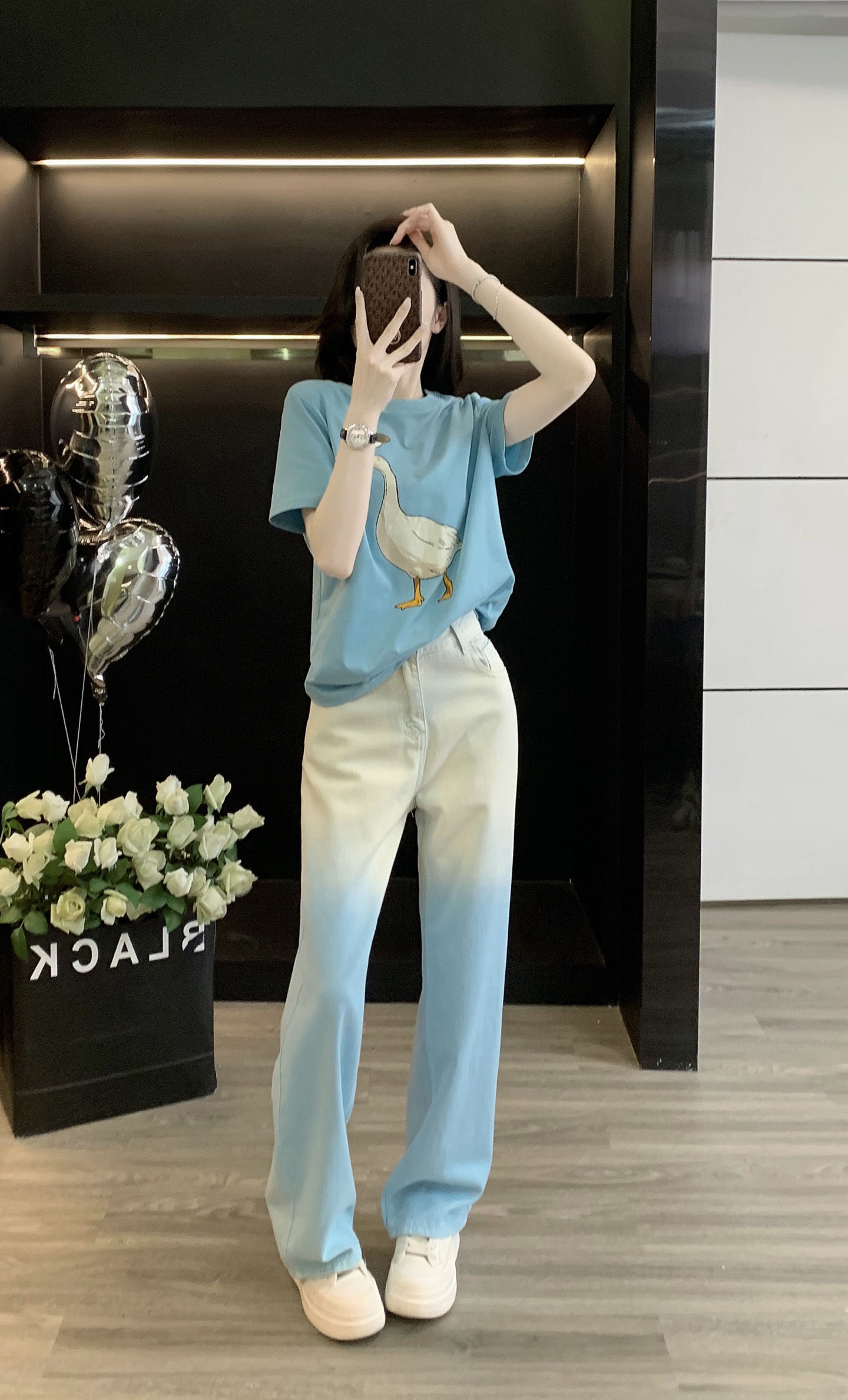 High-Quality Female Summer T-Shirt Suit with Support Swaps and Packaged Max - 图片 3