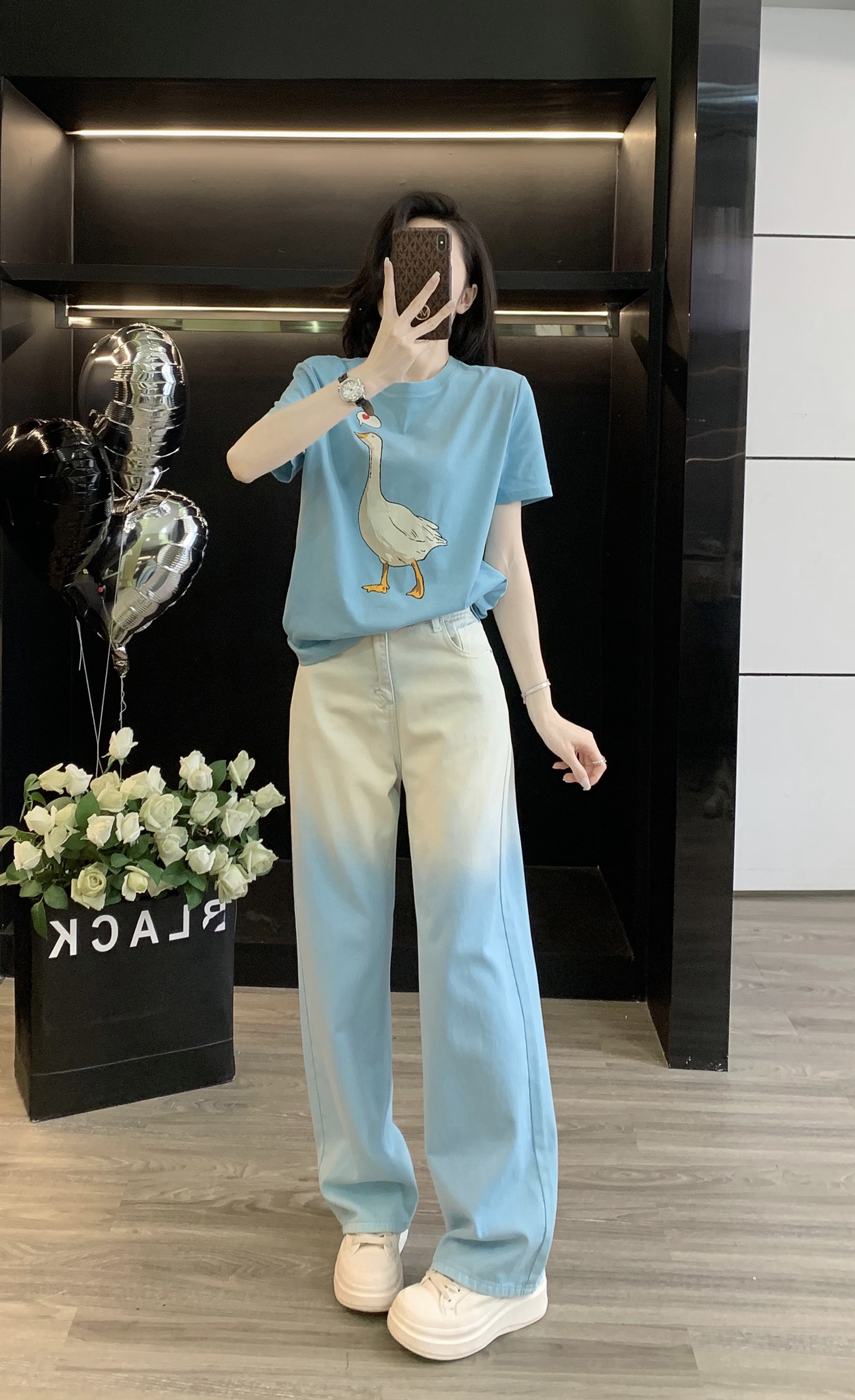 High-Quality Female Summer T-Shirt Suit with Support Swaps and Packaged Max