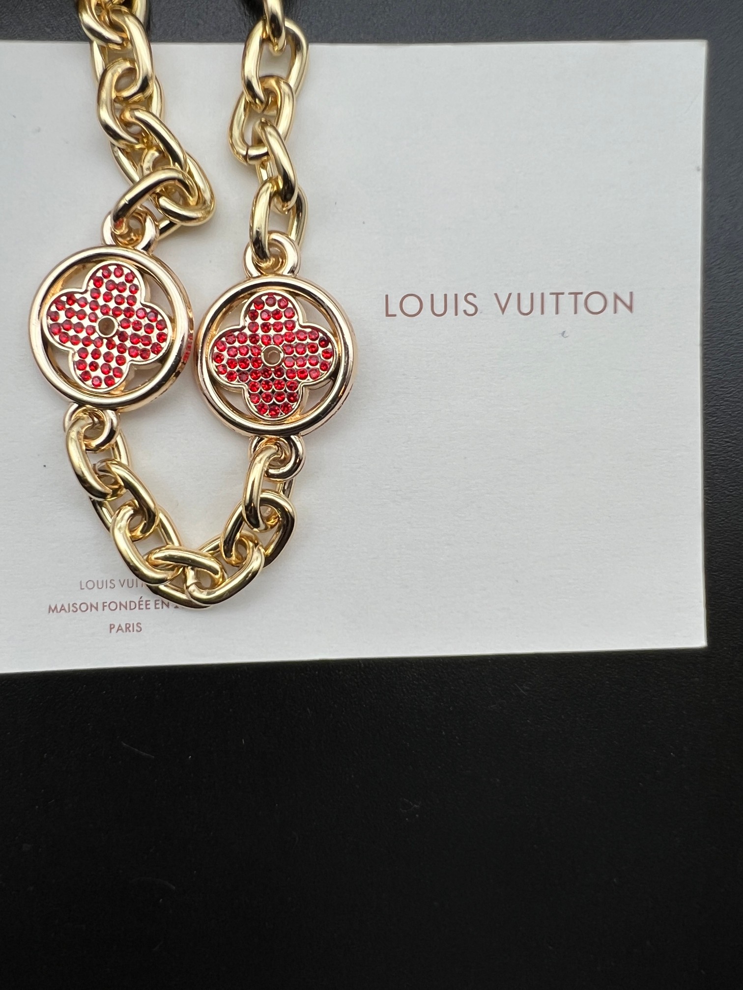 新品❗️LV X TM 樱桃🍒包挂包链
☀原单货
☀Louis Vuitton 路易威登 樱桃🍒钥匙扣包
