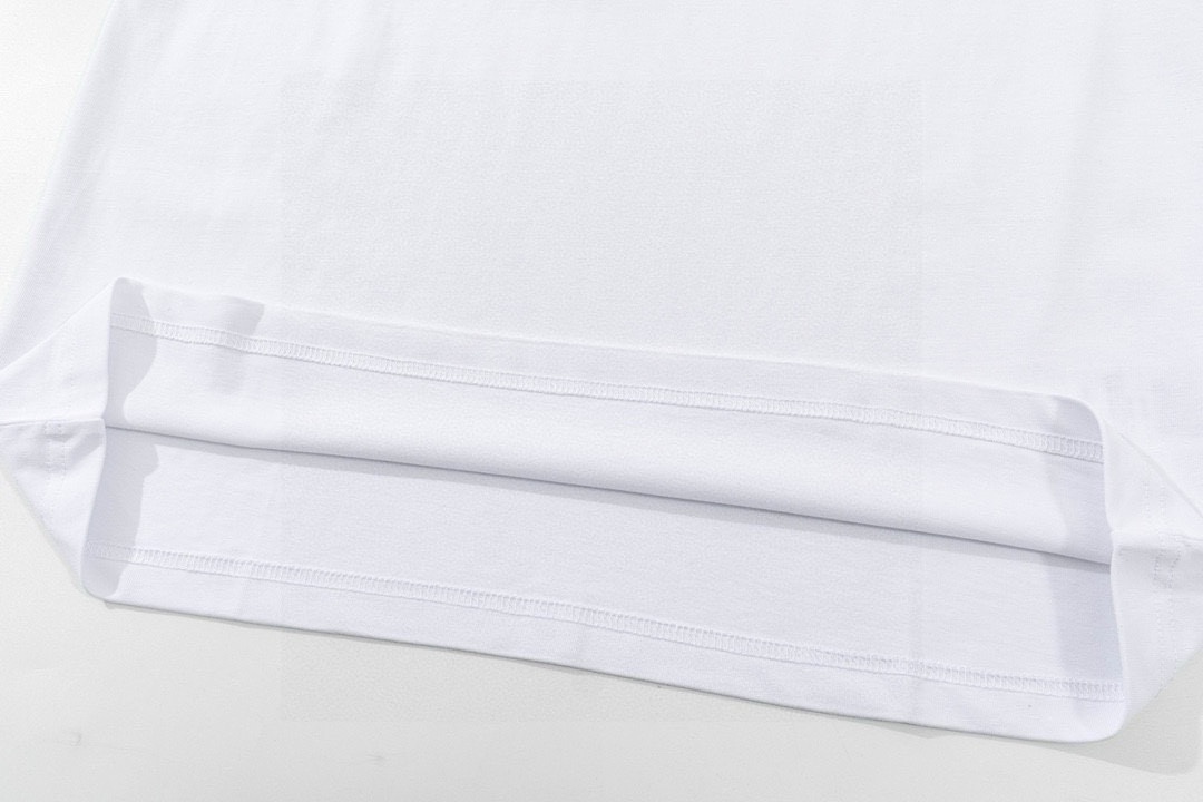 Moncler/Monkey 2025 Collection: Custom Logo T-Shirts in Pure Cotton, Unisex Sizes - 图片 7