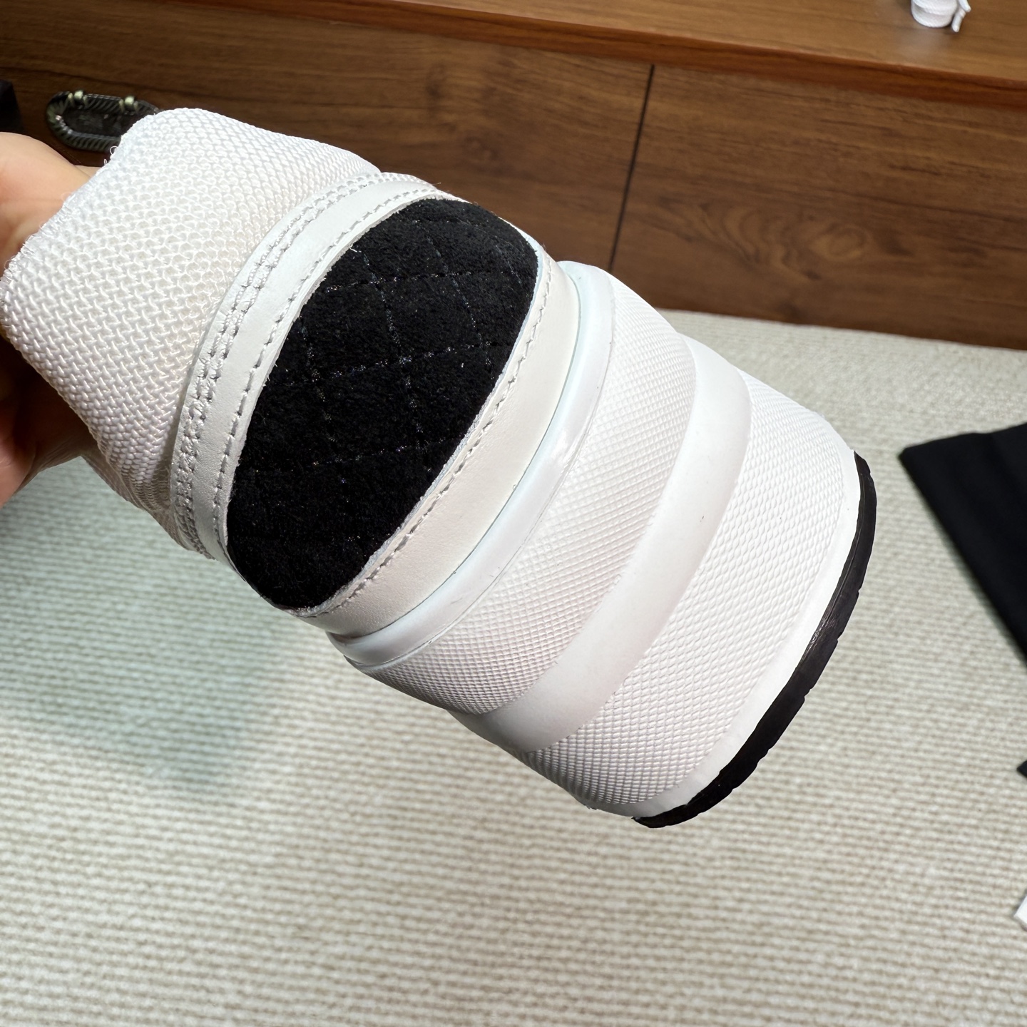 NO:612279,More details,casual shoes/sneakers,sneakers19860909更多细节,休闲鞋/运动鞋,sneakers,Women's Shoes