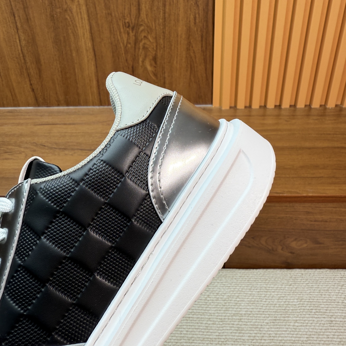 NO:612240,More details,casual shoes/sneakers,sneakers19860909更多细节,休闲鞋/运动鞋,sneakers,Women's Shoes