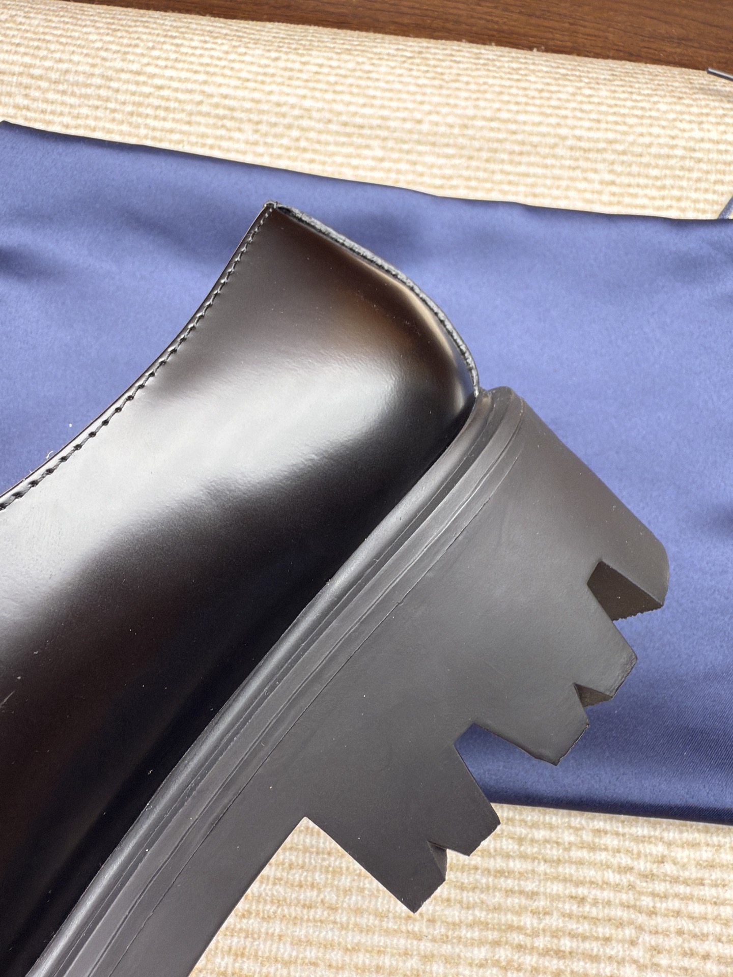 NO:630986,more details,loafers,loafers19860909更多细节,乐福鞋,loafers,Women's Shoes